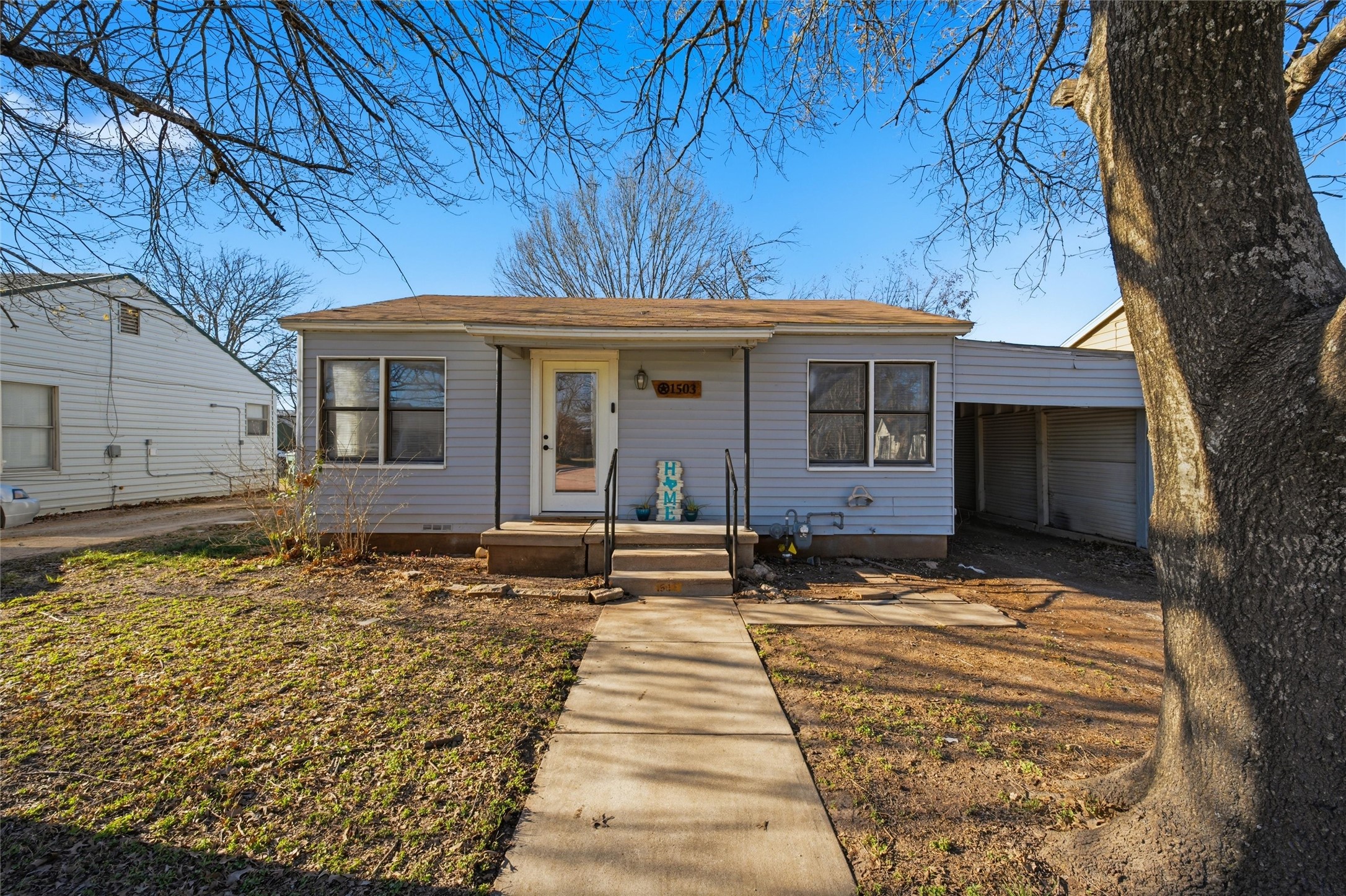 1503 W 10th Street Mcgregor TX 76657