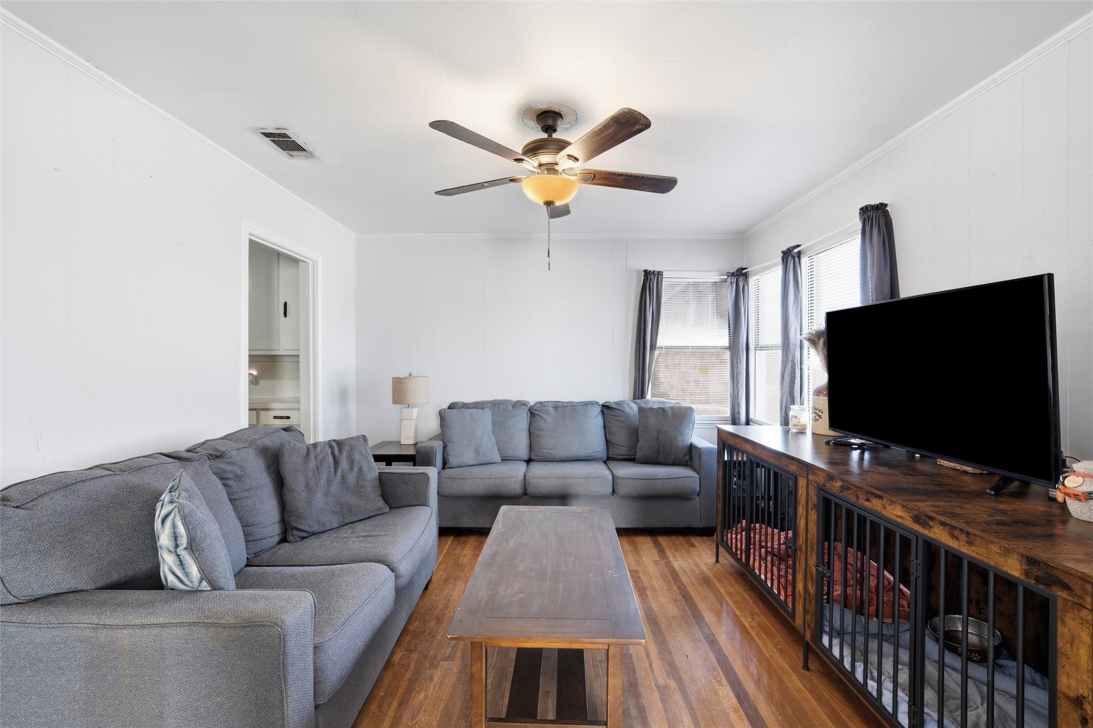 1503 W 10th Street Mcgregor TX 76657