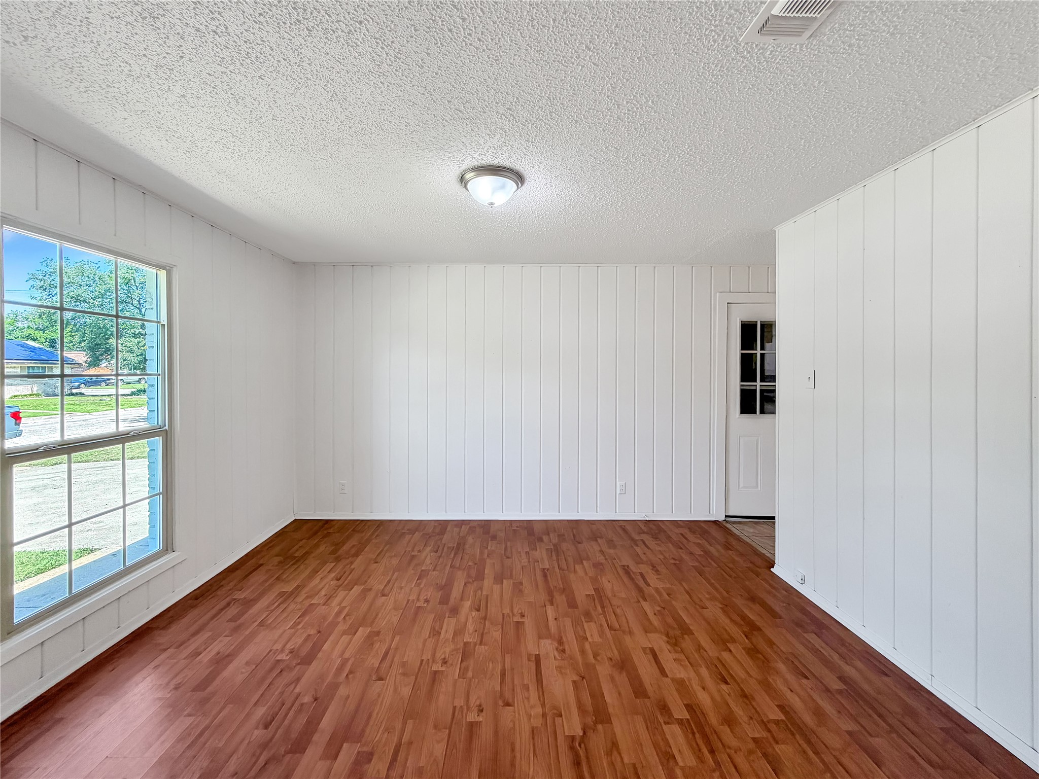 305 Deer Creek Road Fort Worth TX 76140