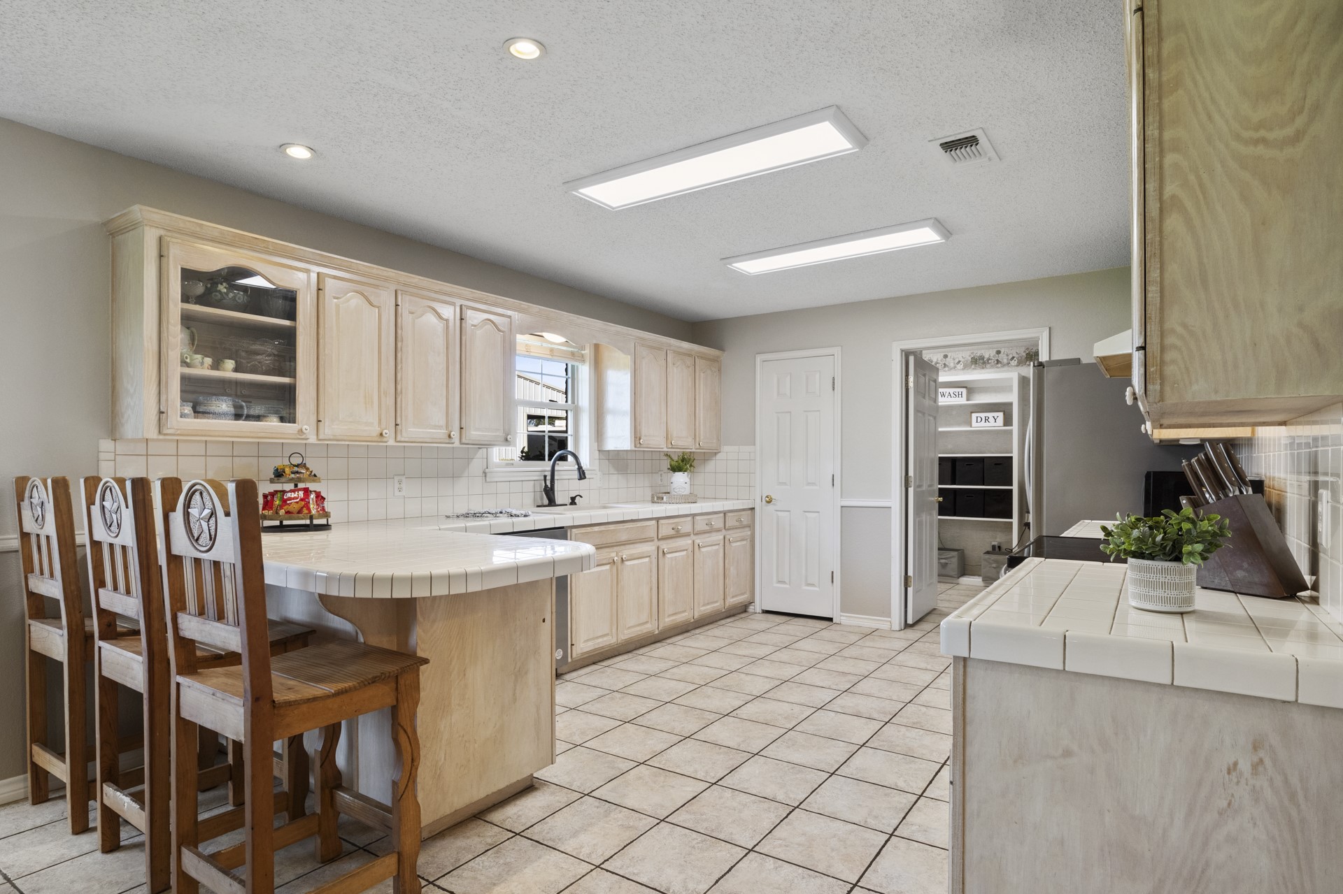 1881 SE County Road 3090 Mount Vernon TX 75457