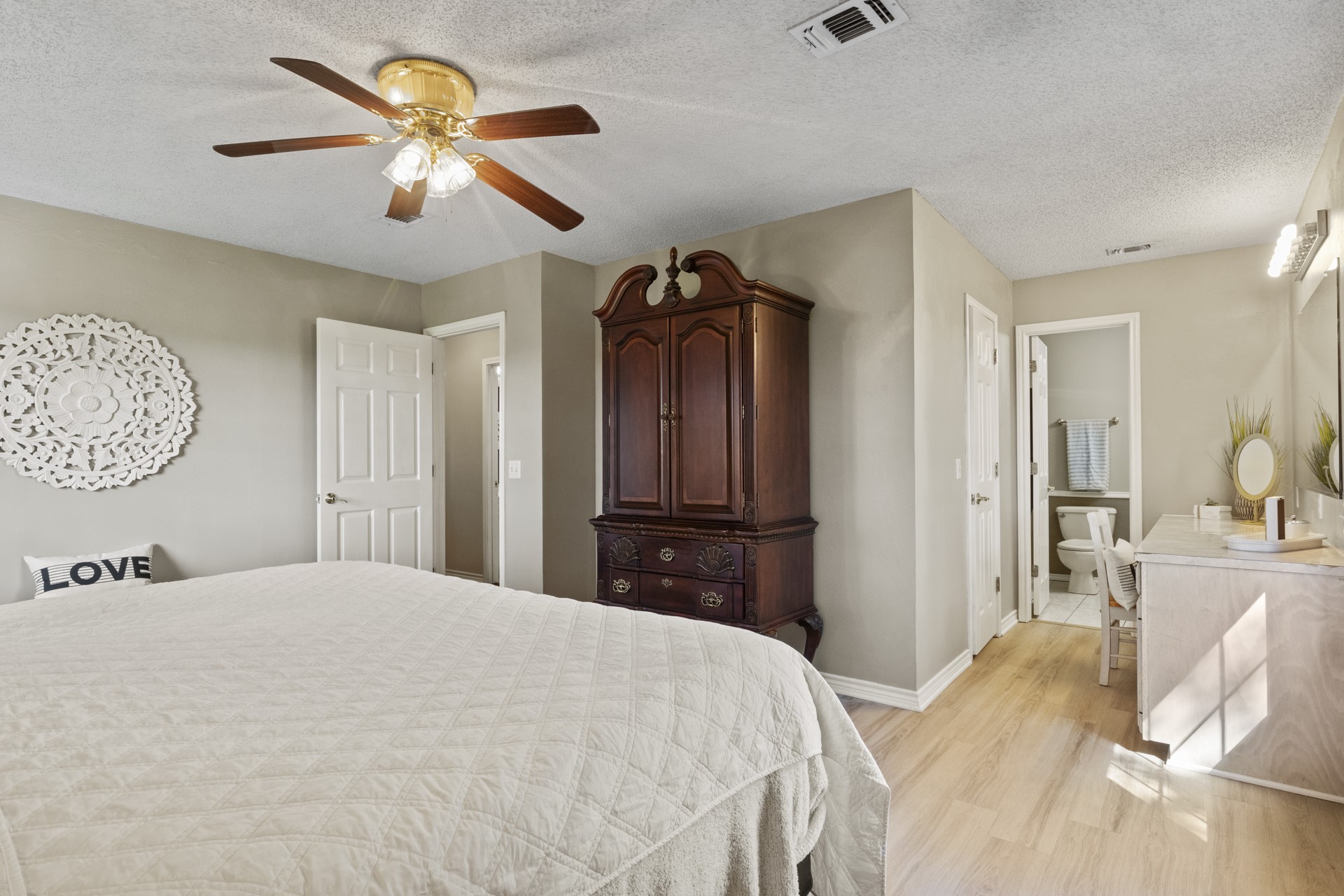 1881 SE County Road 3090 Mount Vernon TX 75457