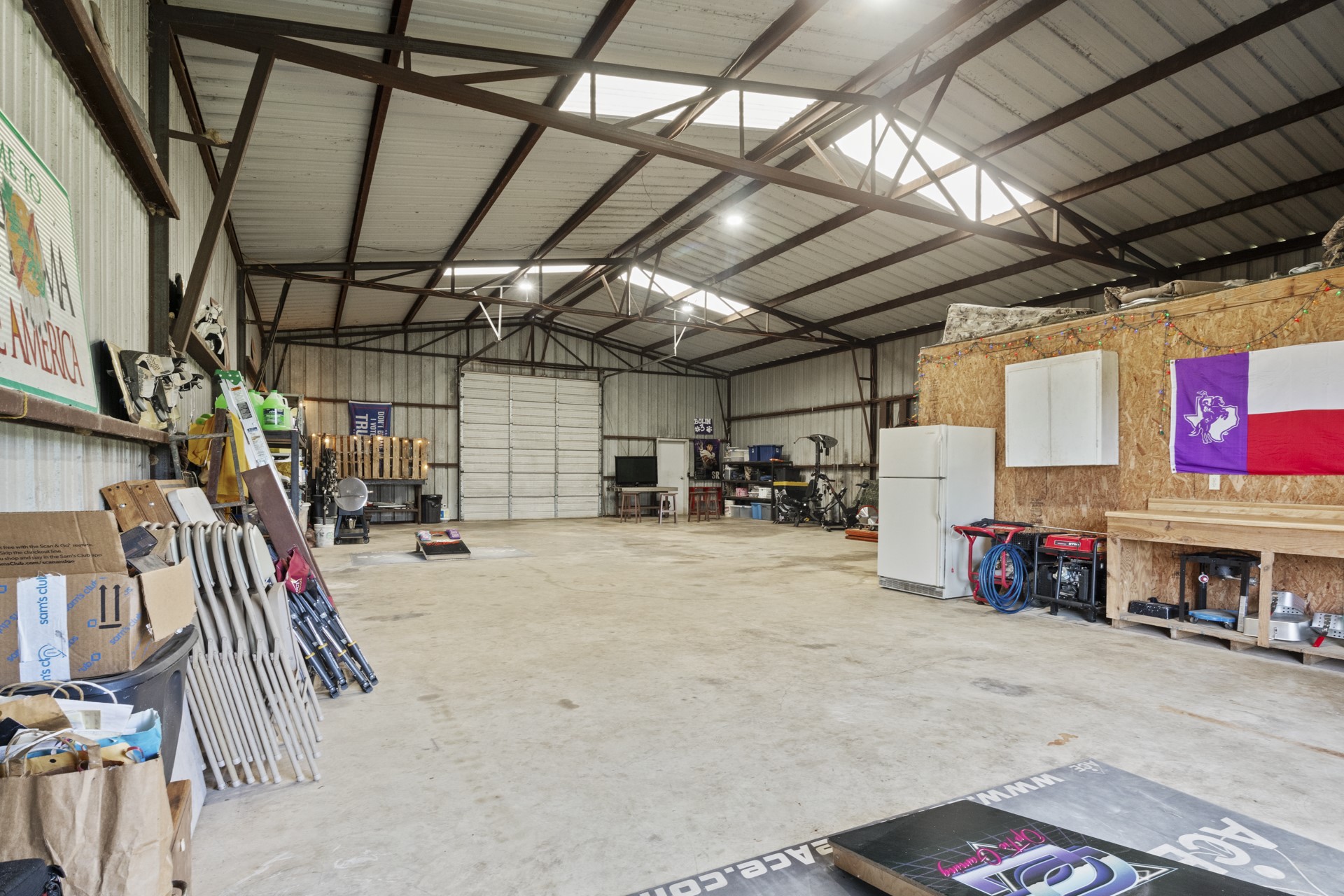 1881 SE County Road 3090 Mount Vernon TX 75457
