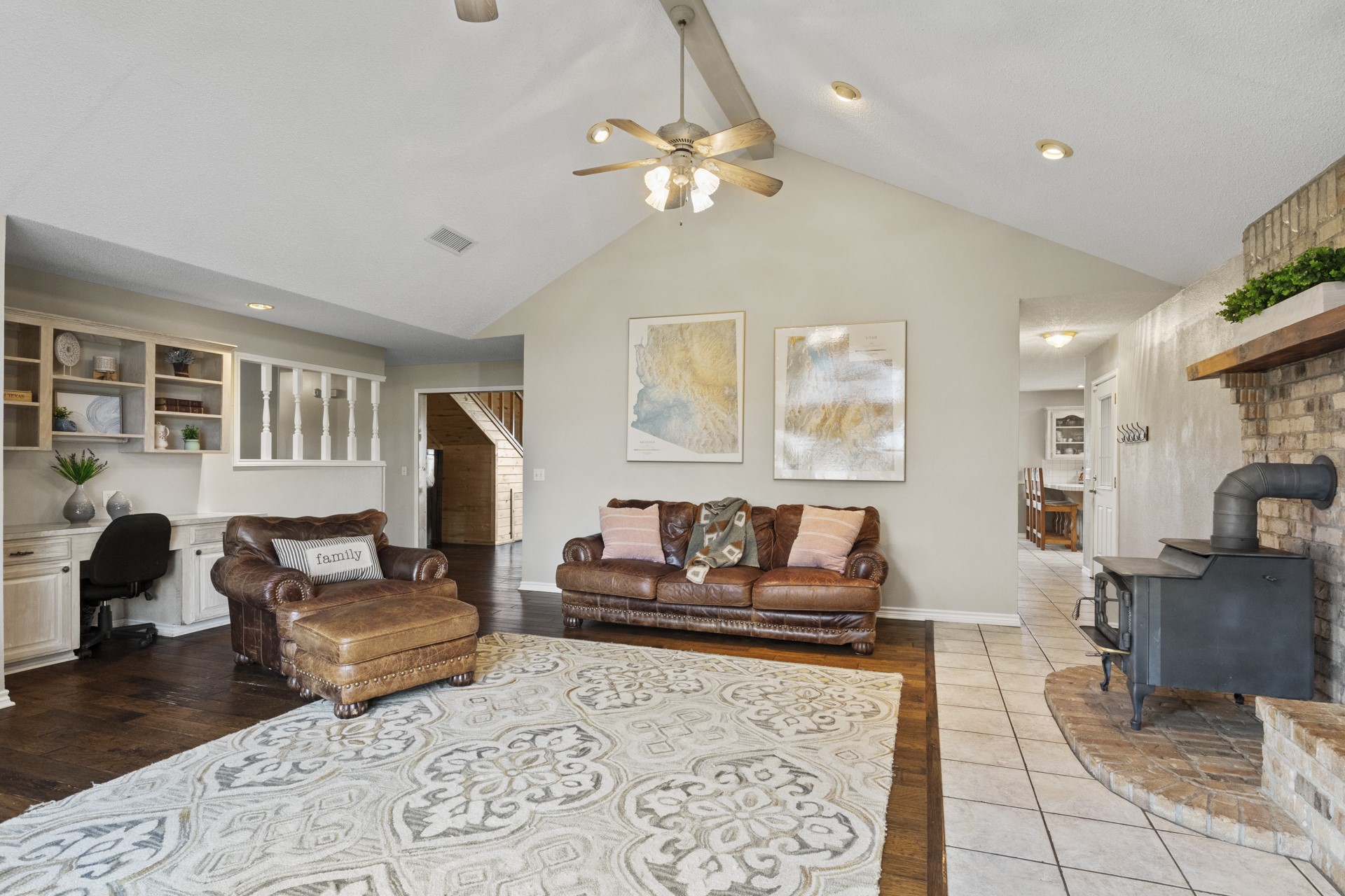 1881 SE County Road 3090 Mount Vernon TX 75457