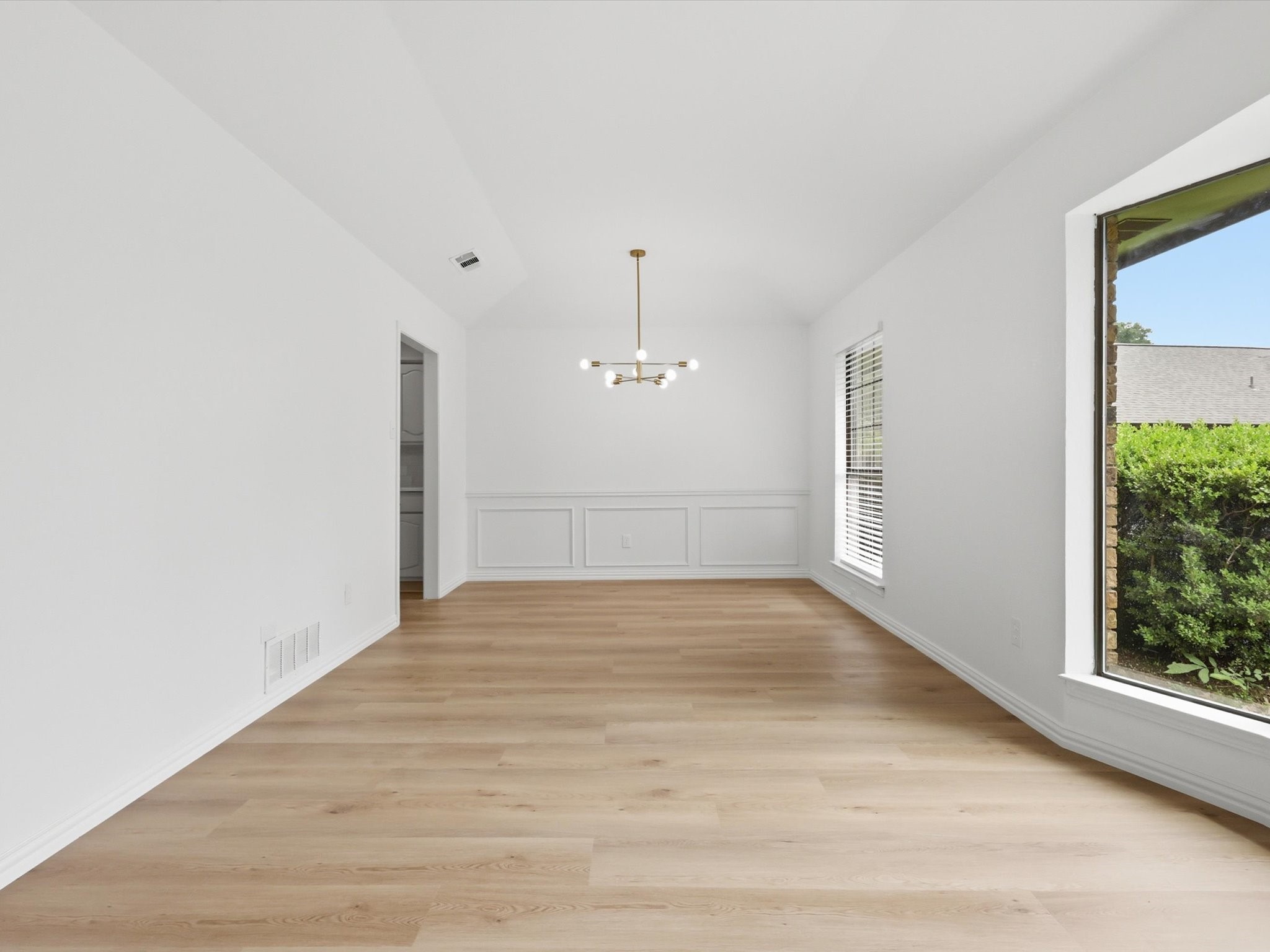 408 Christine Court Euless TX 76039