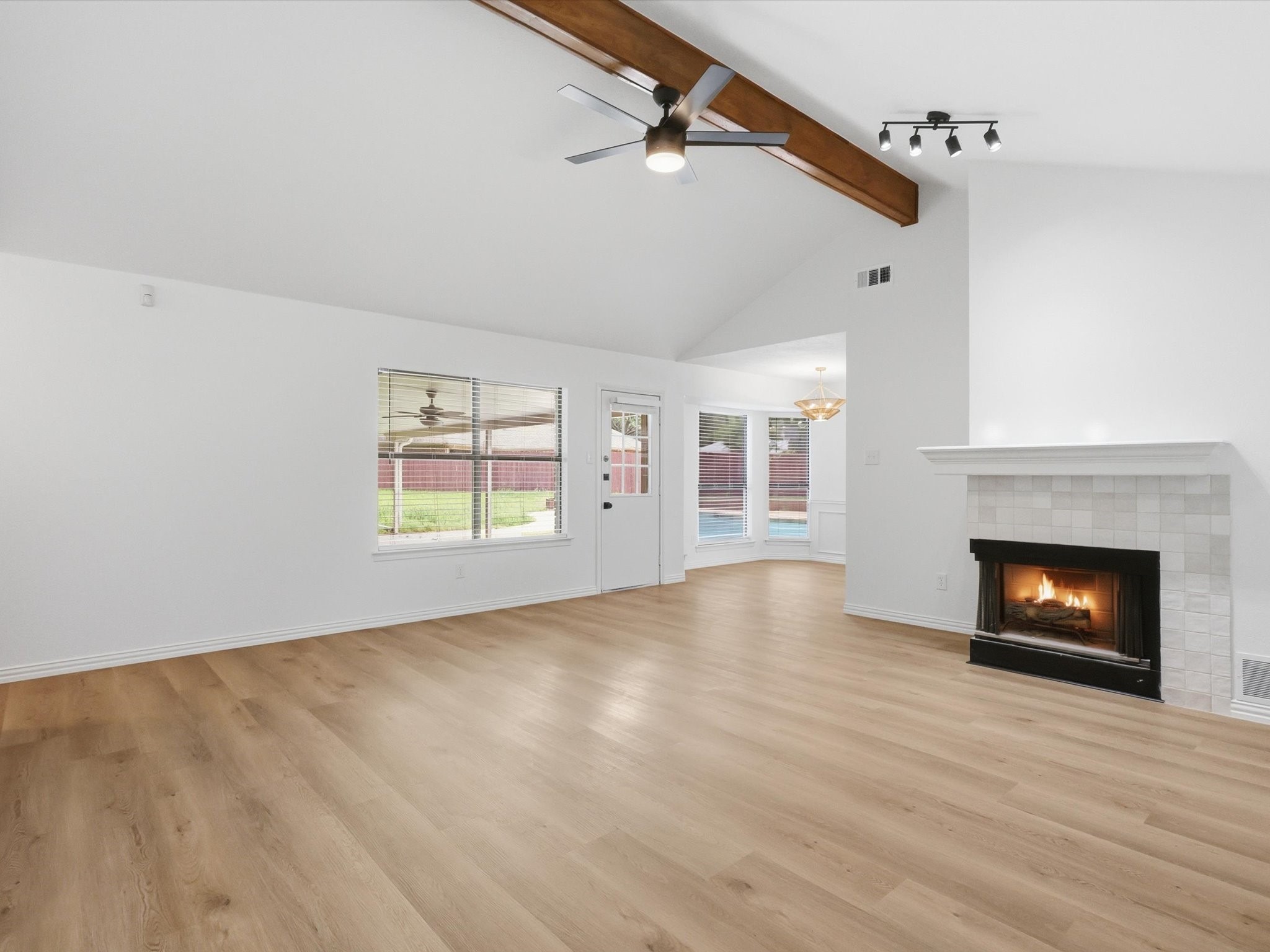 408 Christine Court Euless TX 76039