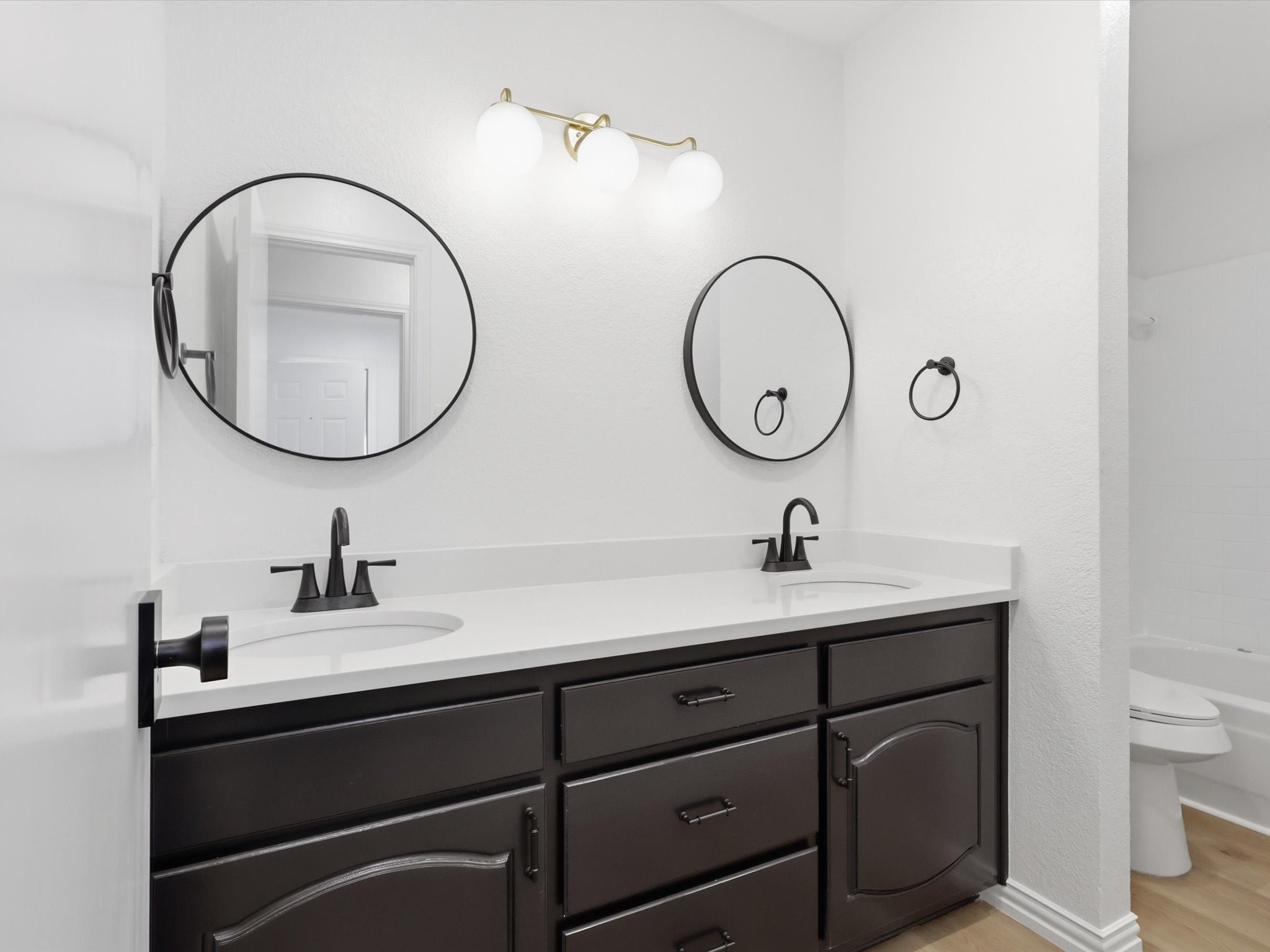 408 Christine Court Euless TX 76039