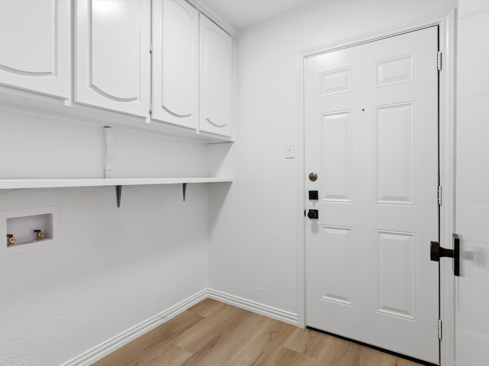 408 Christine Court Euless TX 76039