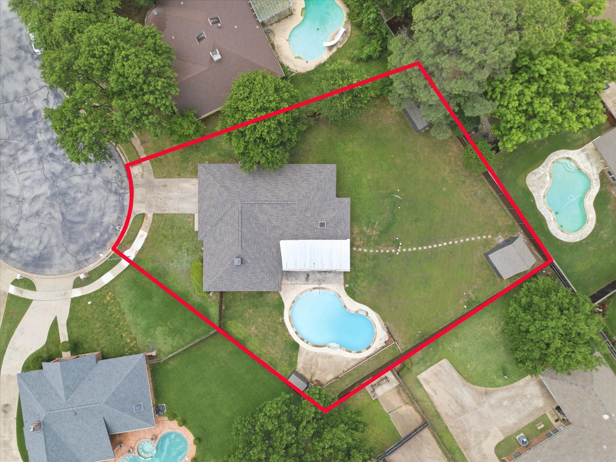 408 Christine Court Euless TX 76039