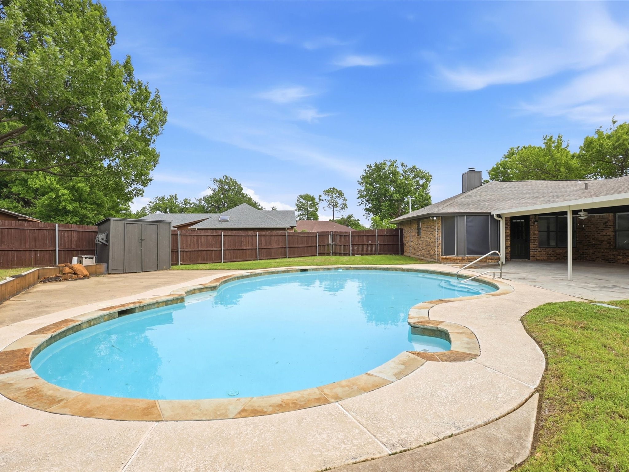 408 Christine Court Euless TX 76039