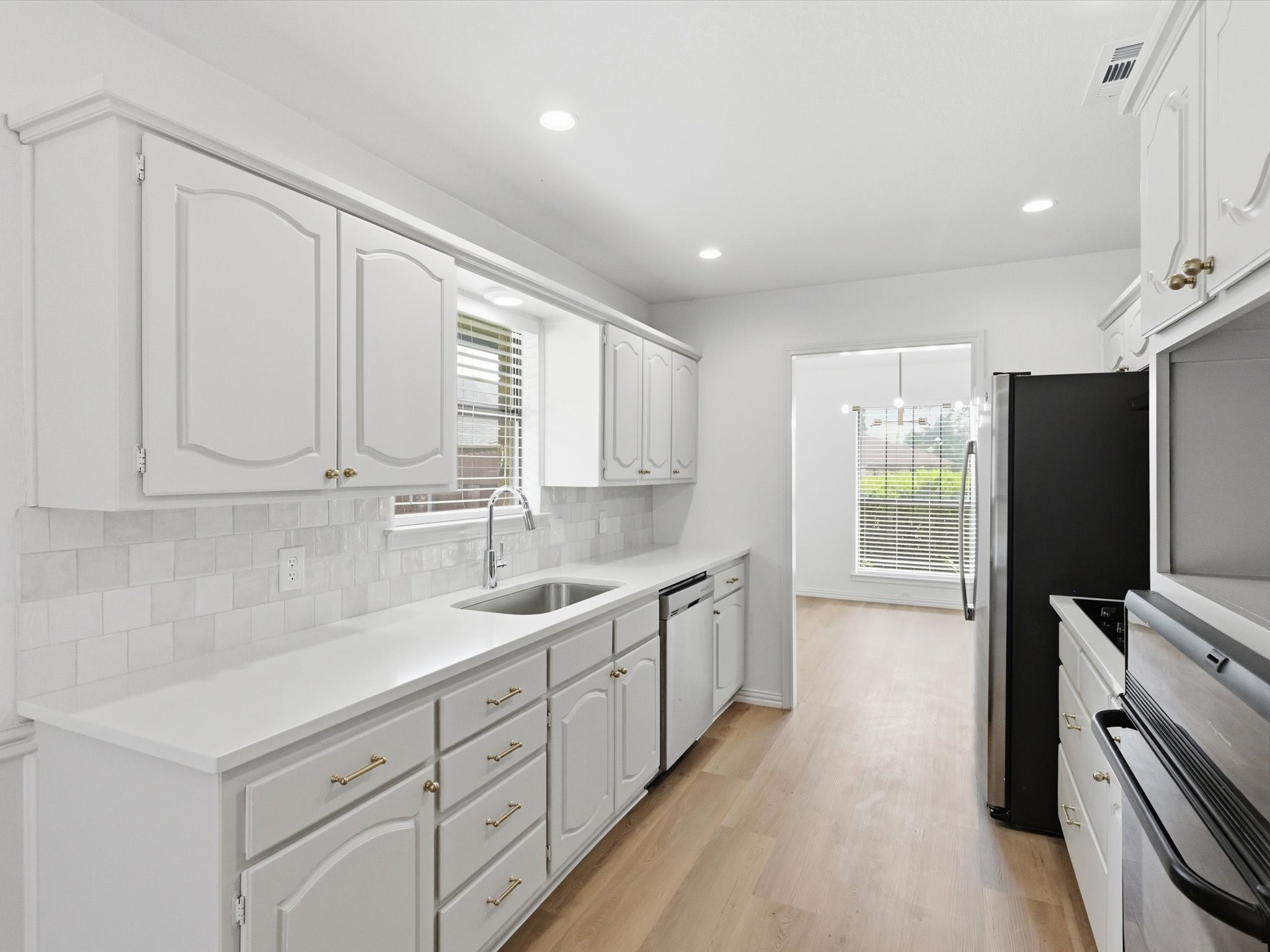 408 Christine Court Euless TX 76039