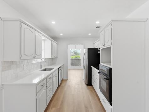 408 Christine Court Euless TX 76039