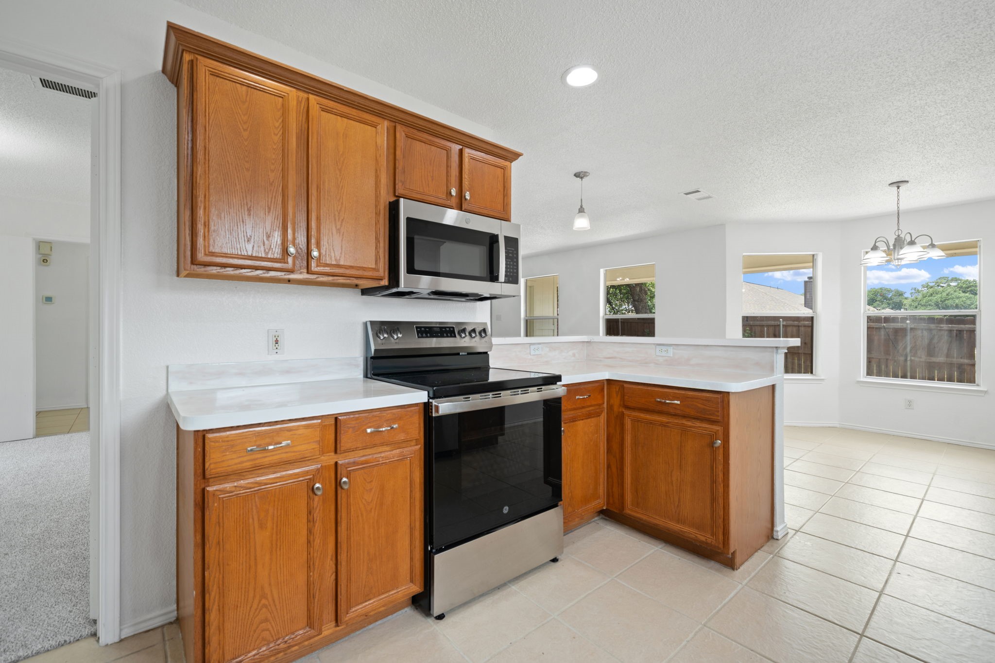 633 Madeline Court Azle TX 76020