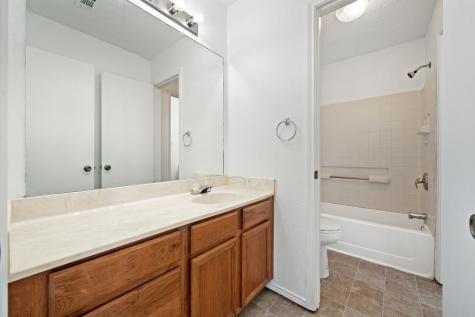 633 Madeline Court Azle TX 76020