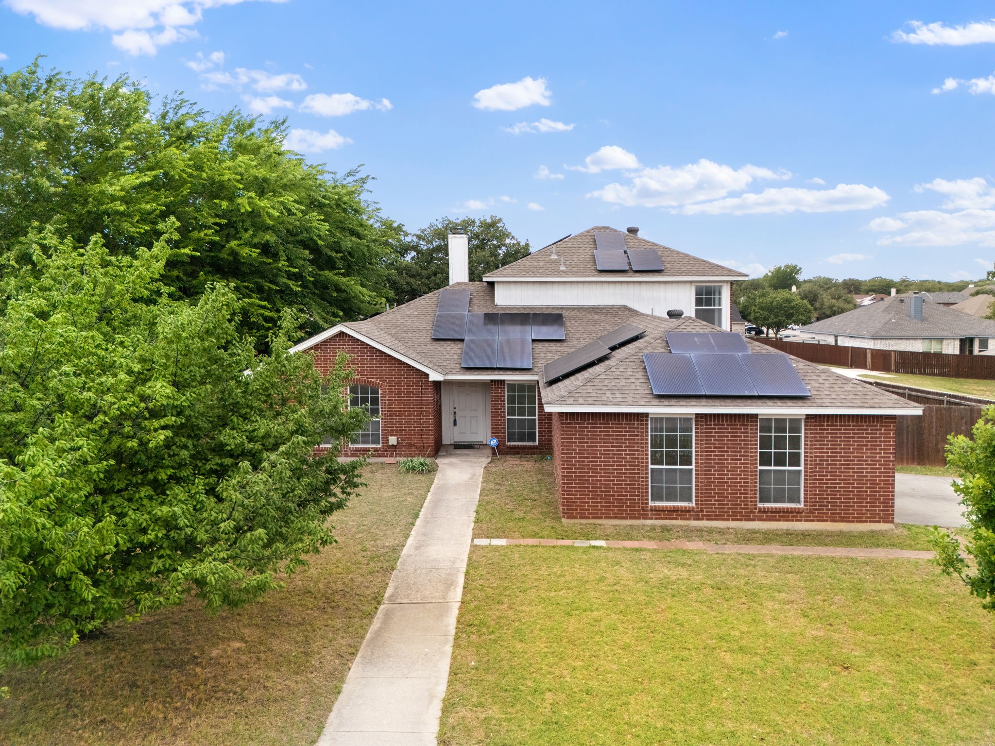 633 Madeline Court Azle TX 76020
