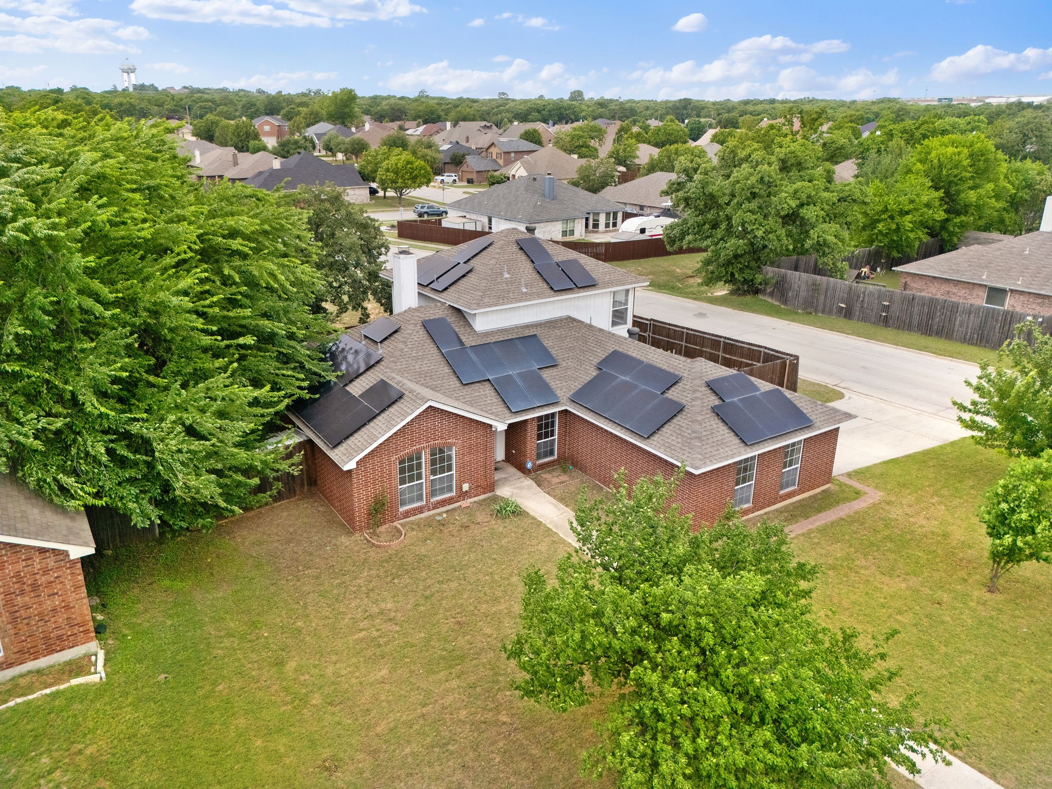 633 Madeline Court Azle TX 76020