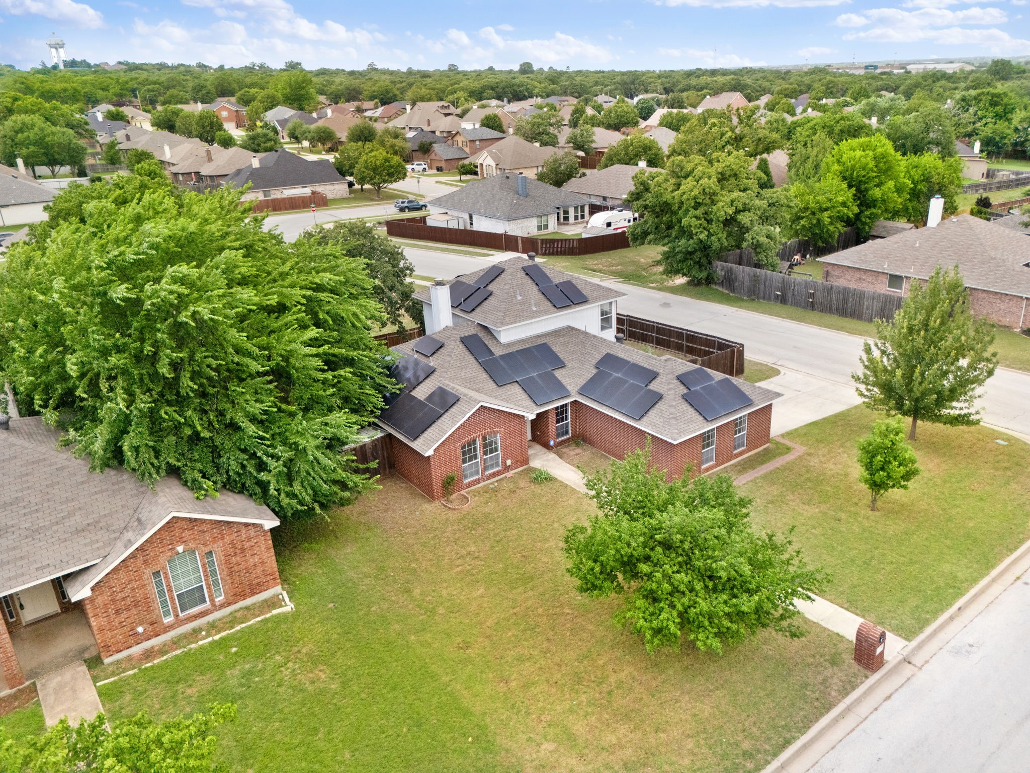 633 Madeline Court Azle TX 76020