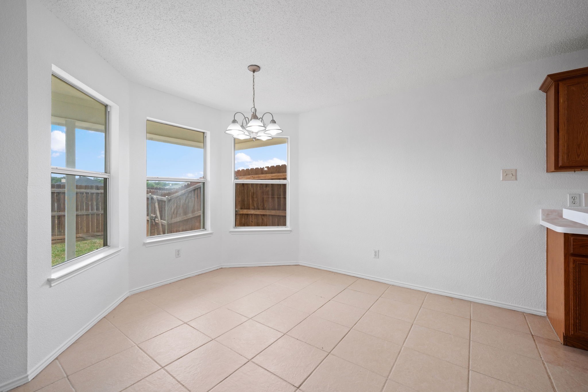 633 Madeline Court Azle TX 76020
