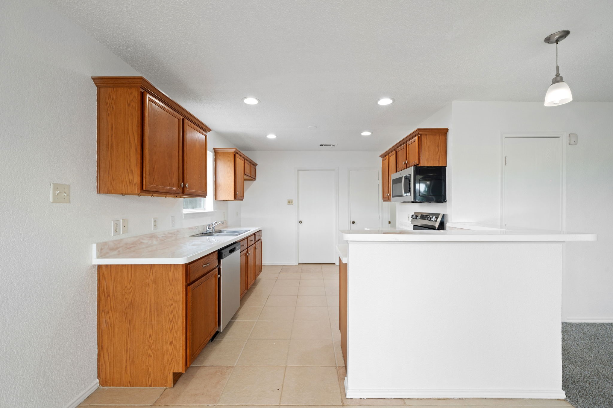 633 Madeline Court Azle TX 76020