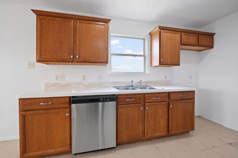 633 Madeline Court Azle TX 76020