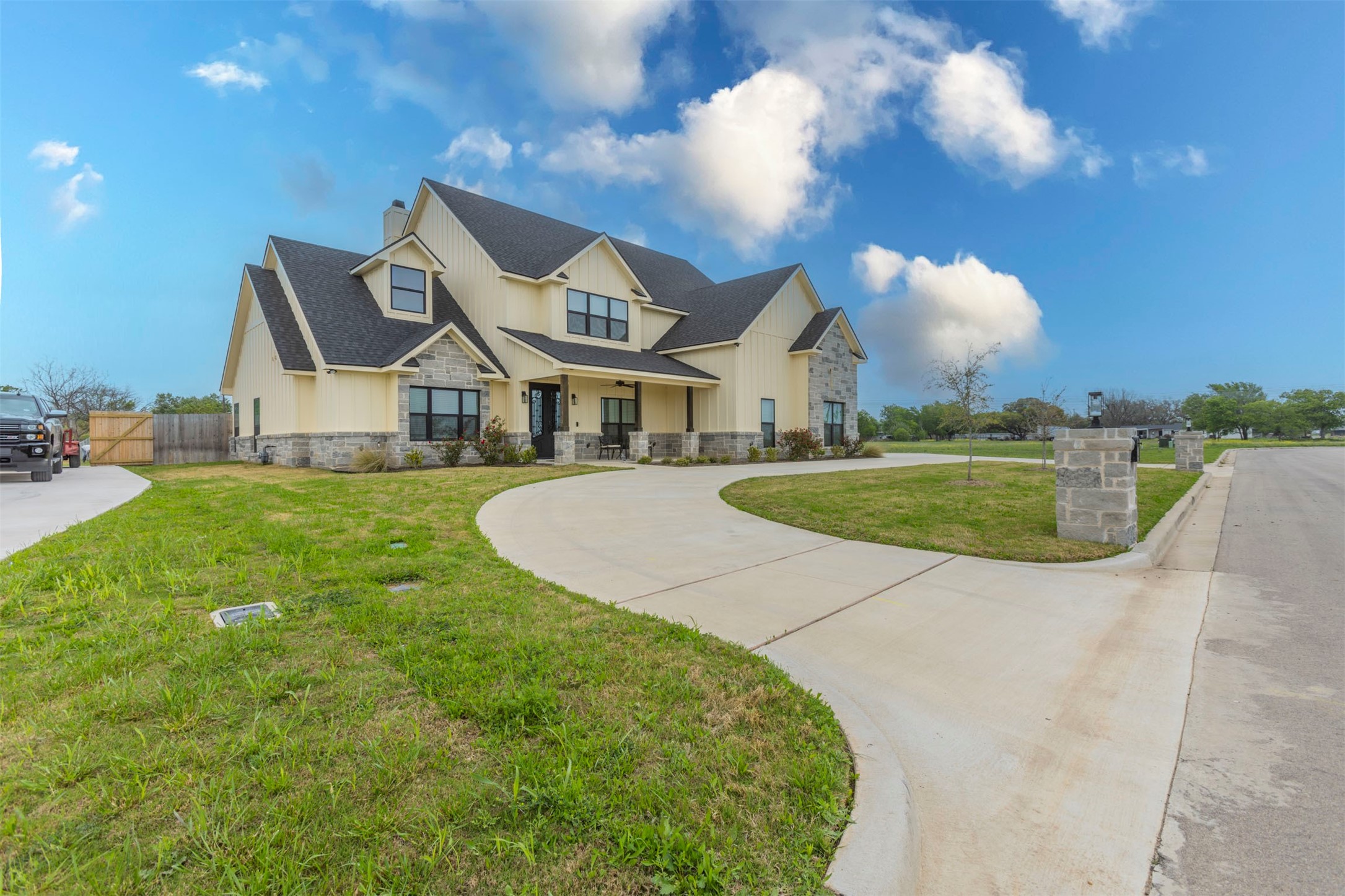 120 Big Catch Lane Robinson TX 76706