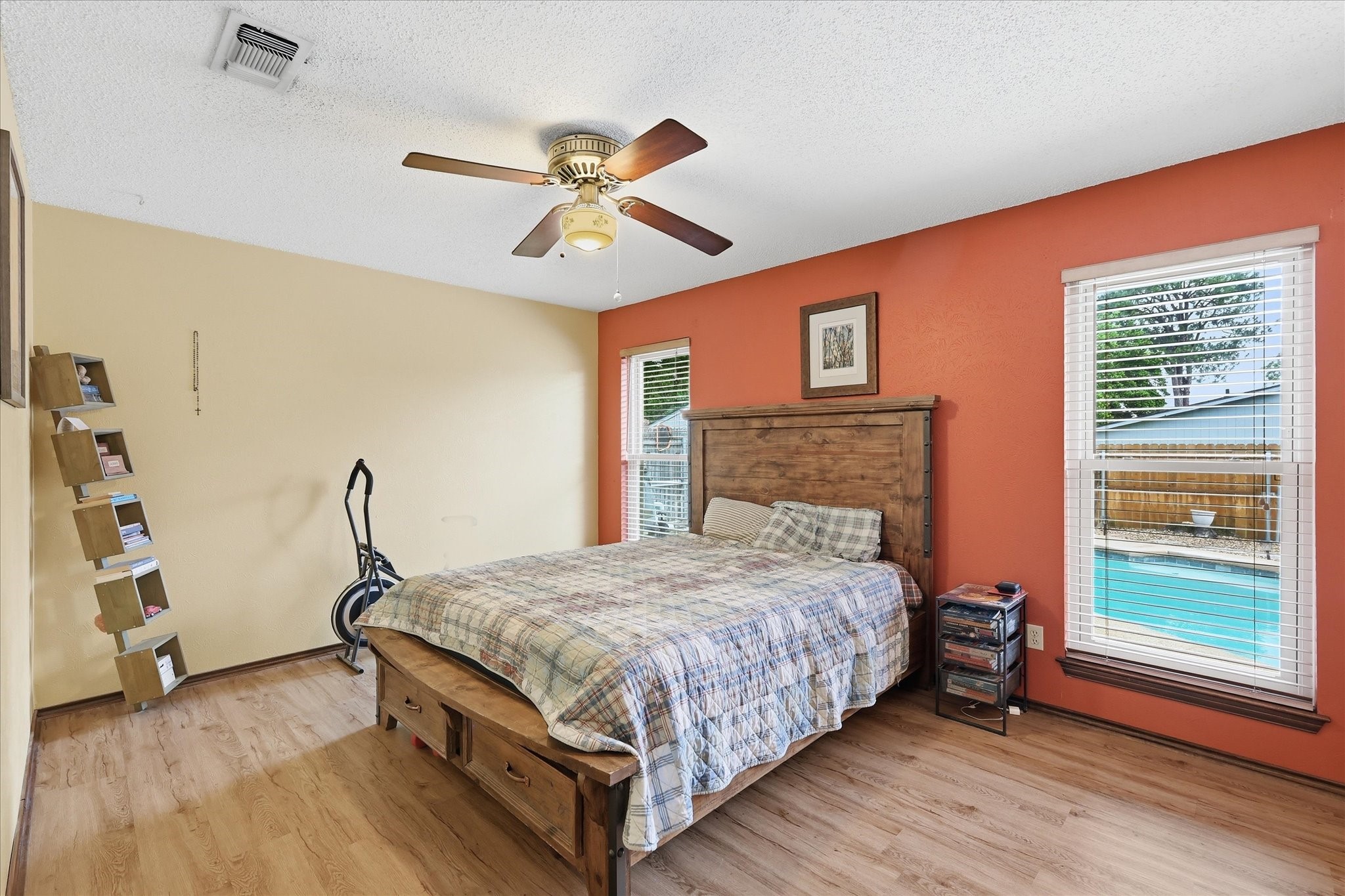 1632 Vicksburg Drive Bedford TX 76022