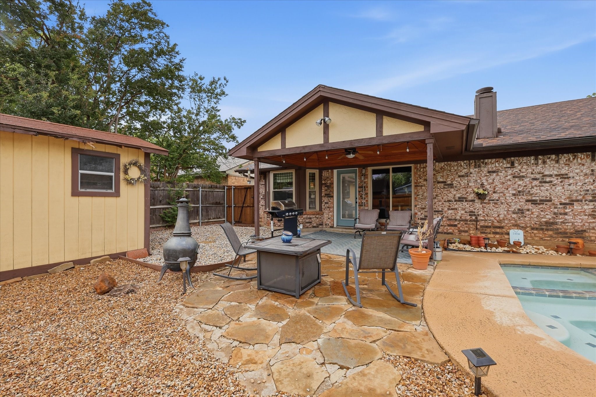 1632 Vicksburg Drive Bedford TX 76022