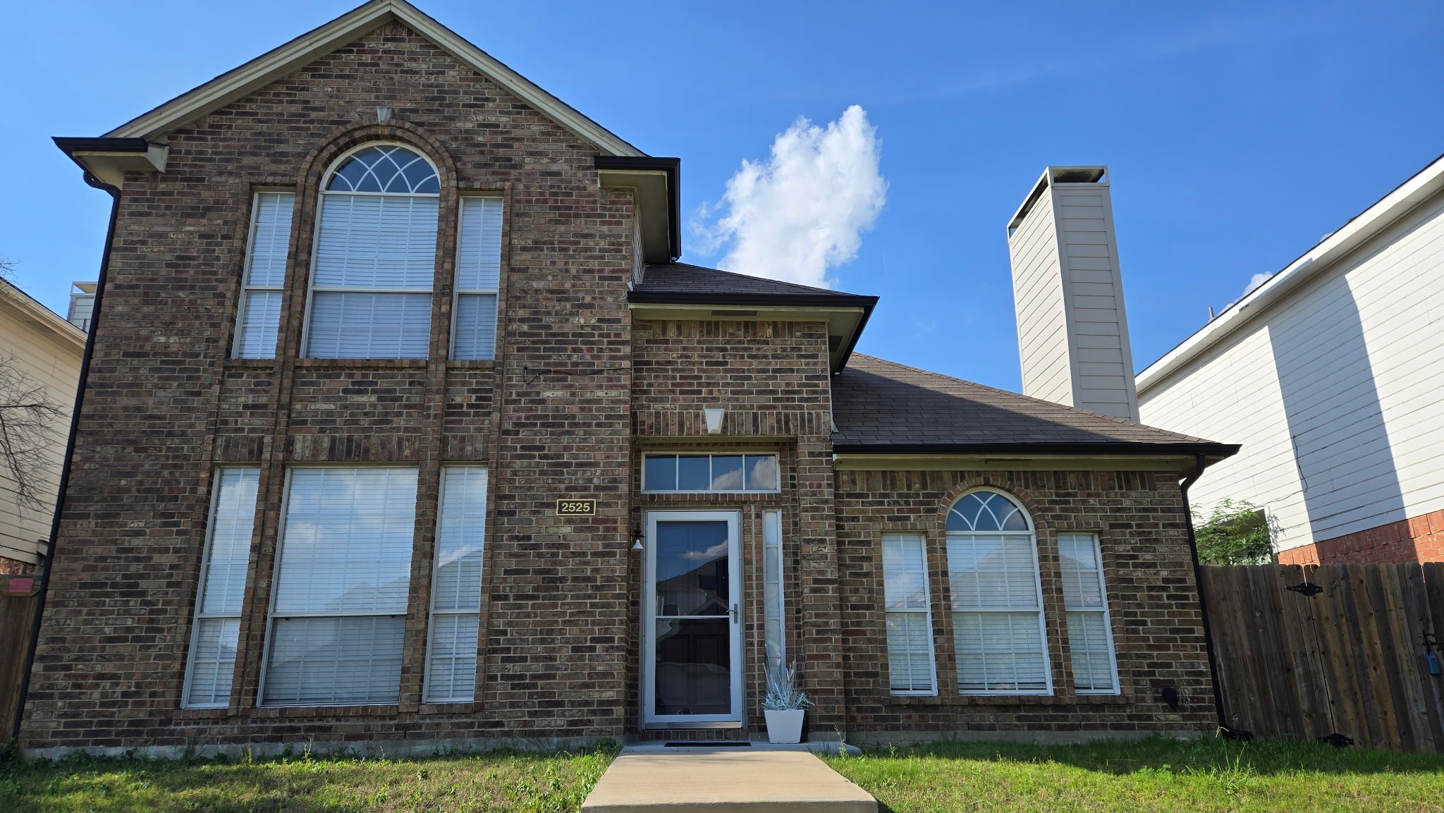2525 Brooke Trail Carrollton TX 75006