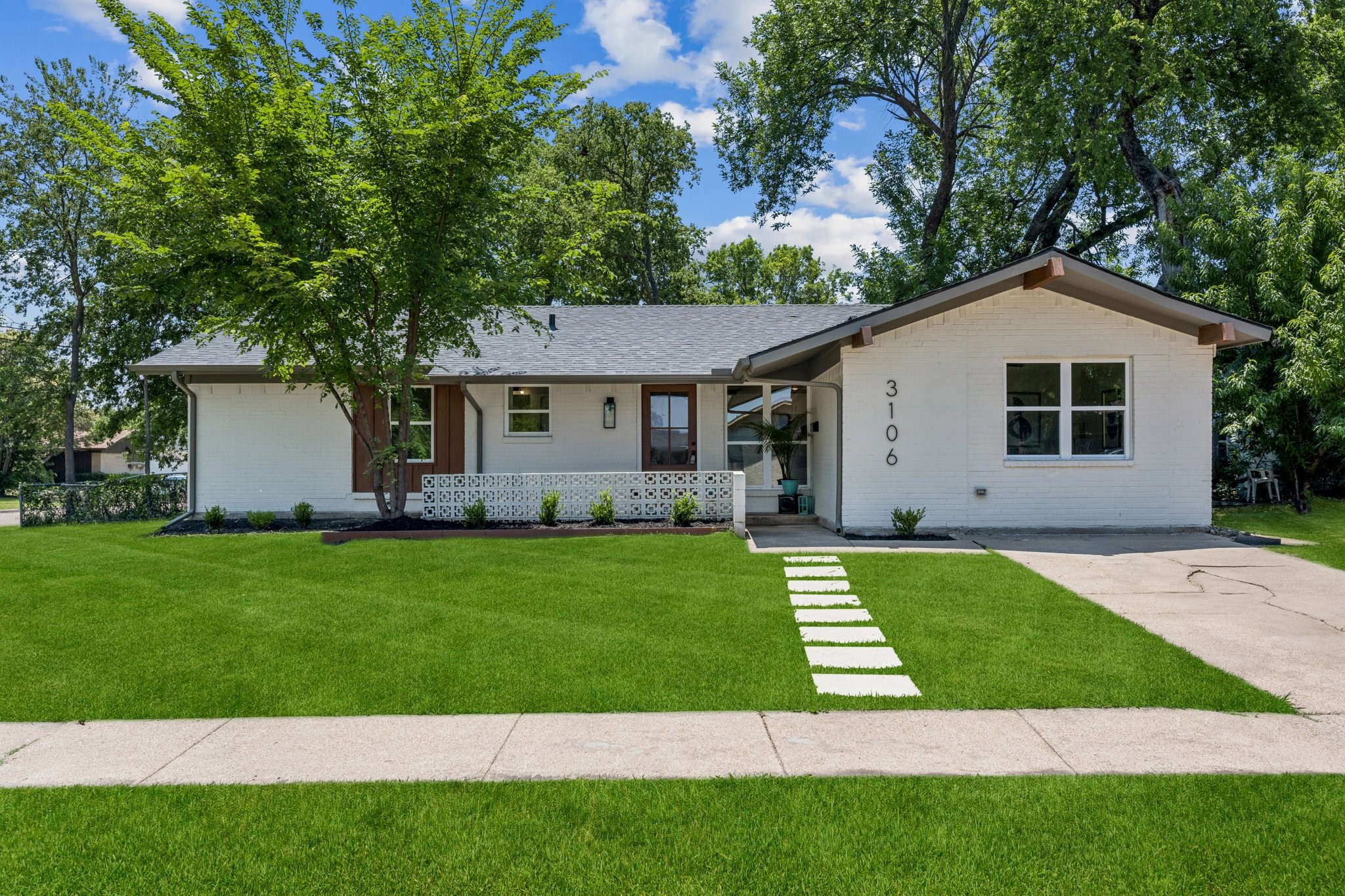 3106 March Lane Garland TX 75042
