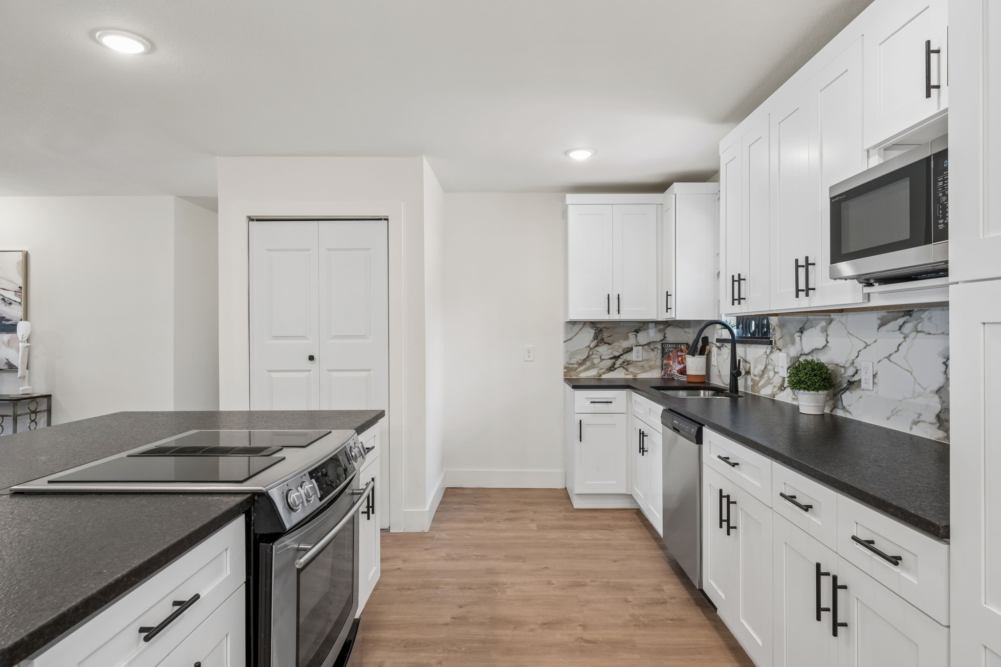 3106 March Lane Garland TX 75042