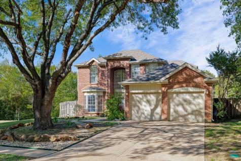 4355 Briar Hill Drive Grand Prairie TX 75052