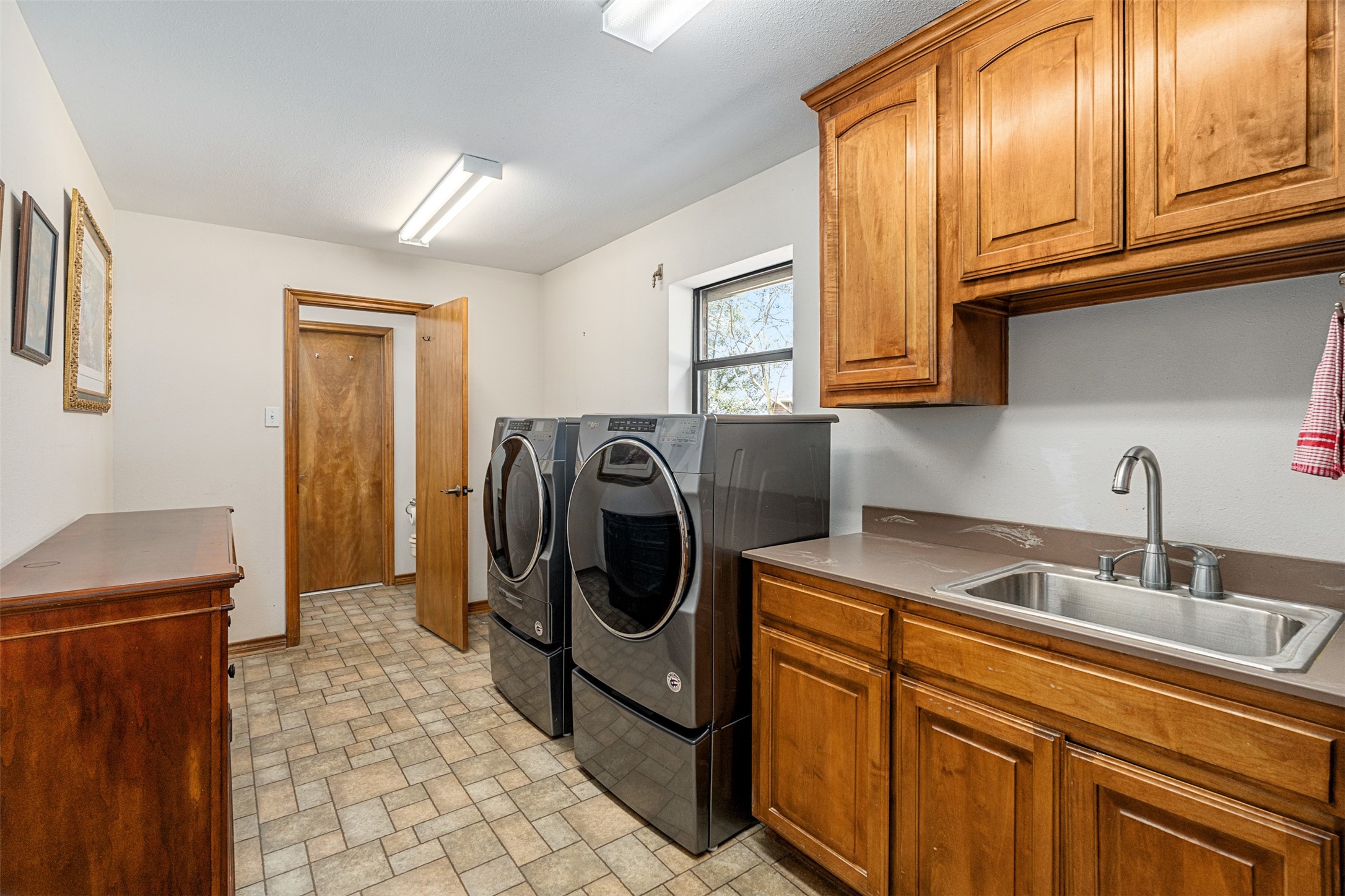 101 E Beverly Drive Malakoff TX 75148