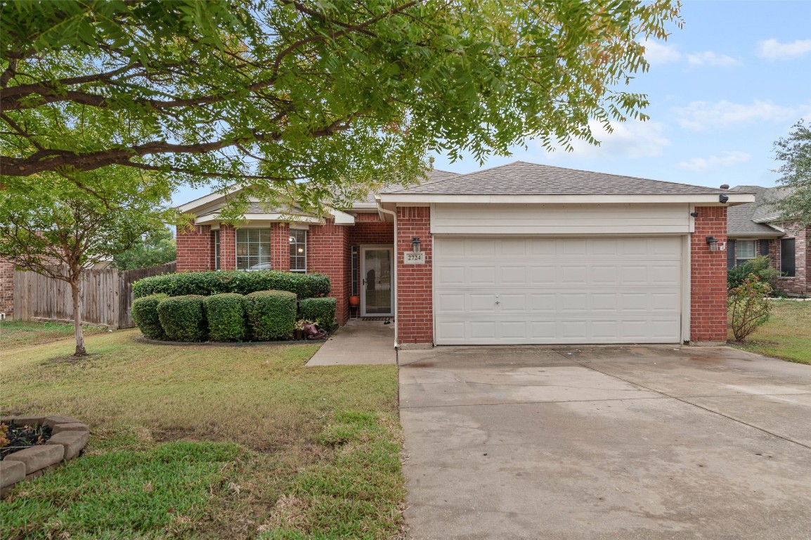 2724 Hilcroft Avenue Denton TX 76210