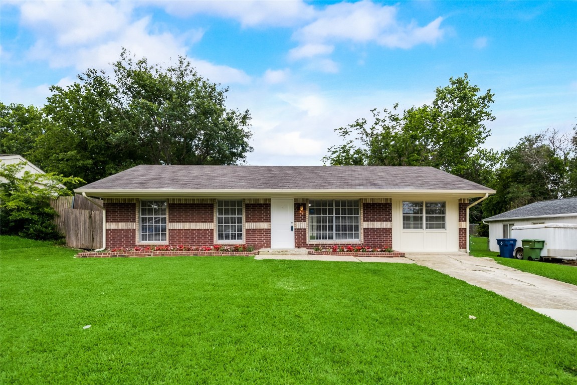 1110 Wycliff Drive Garland TX 75040