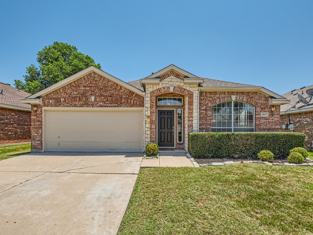 6617 Fairglen Drive Arlington TX 76002