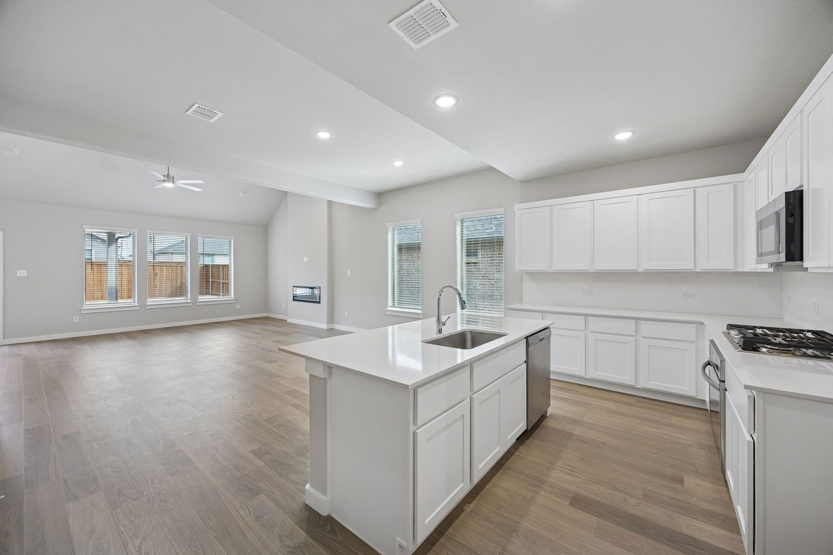 1433 Companero Street Haslet TX 76052