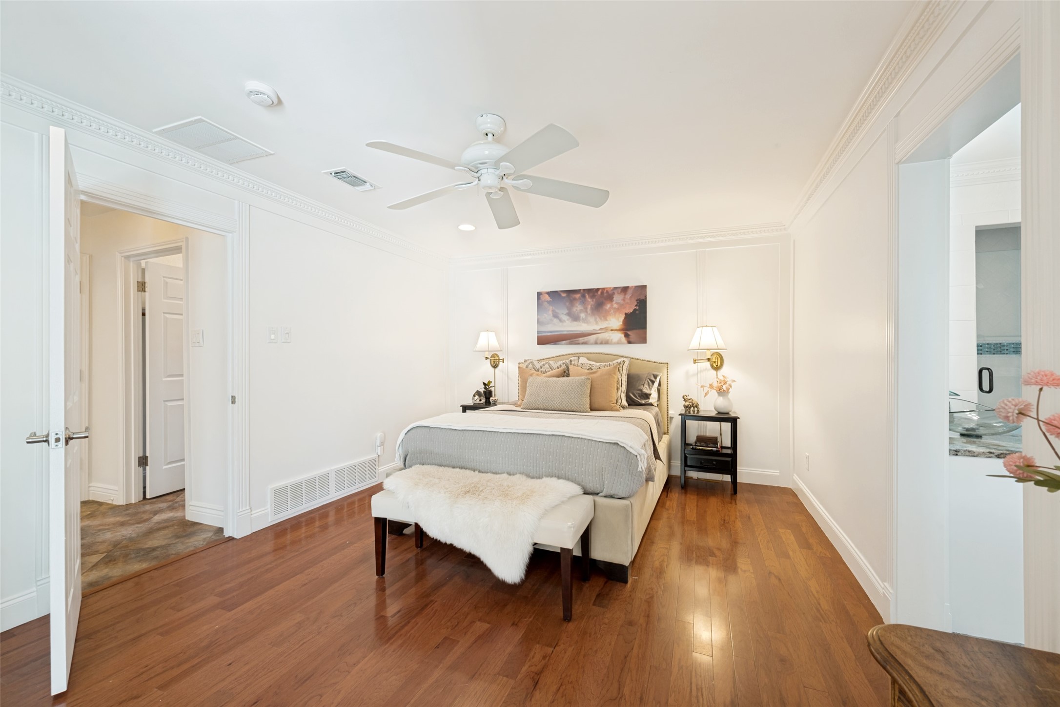 2253 Farrington Lane Hurst TX 76054