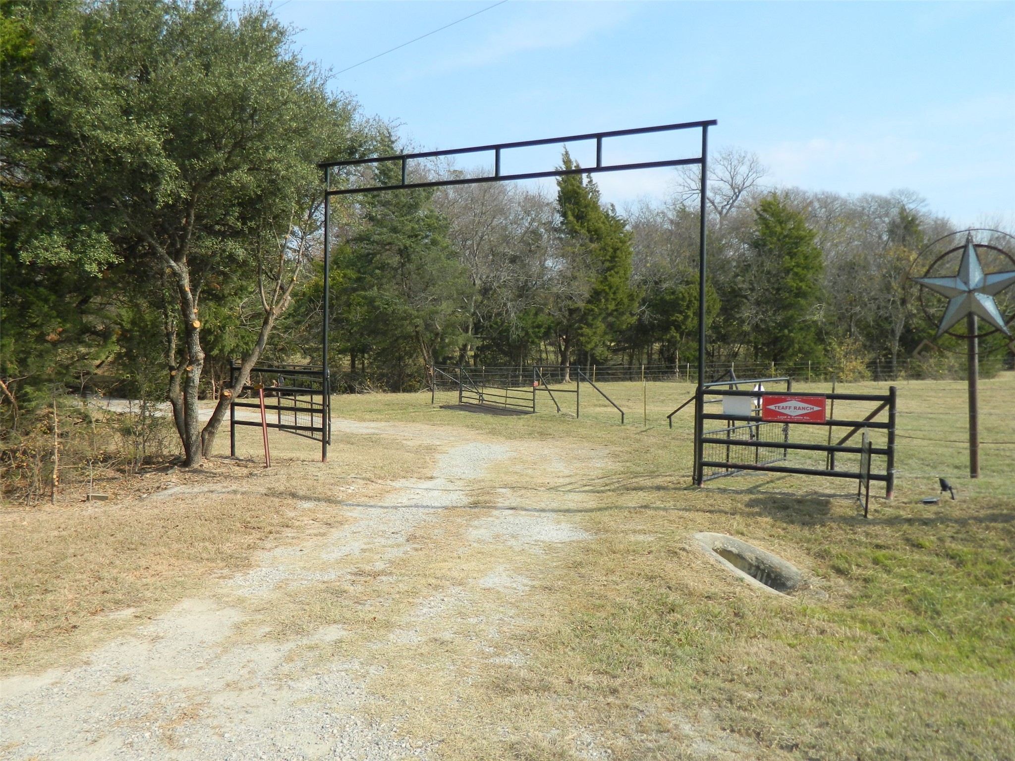 956 County Road 4231 Bonham TX 75418
