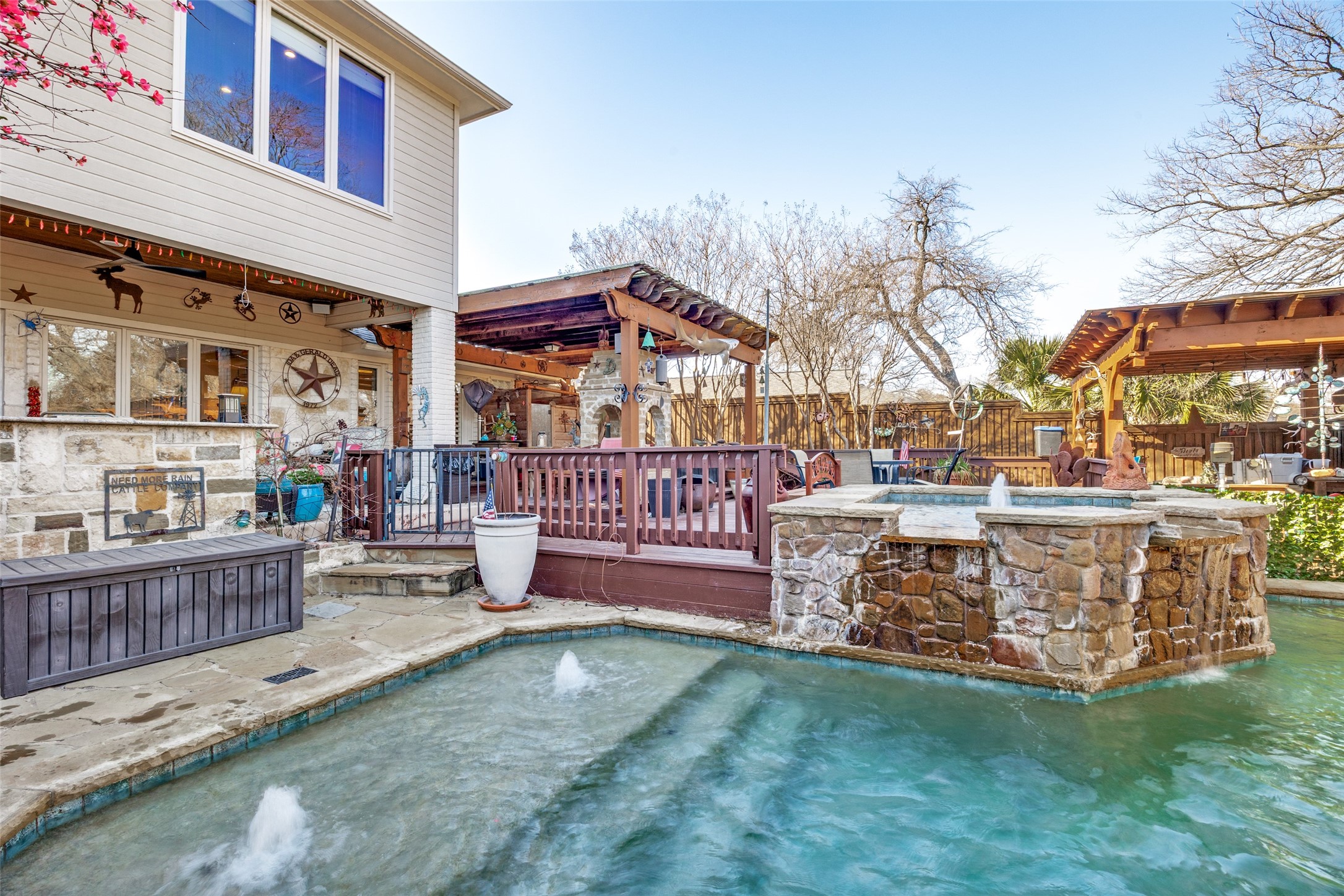 9159 Dunmore Drive Dallas TX 75231