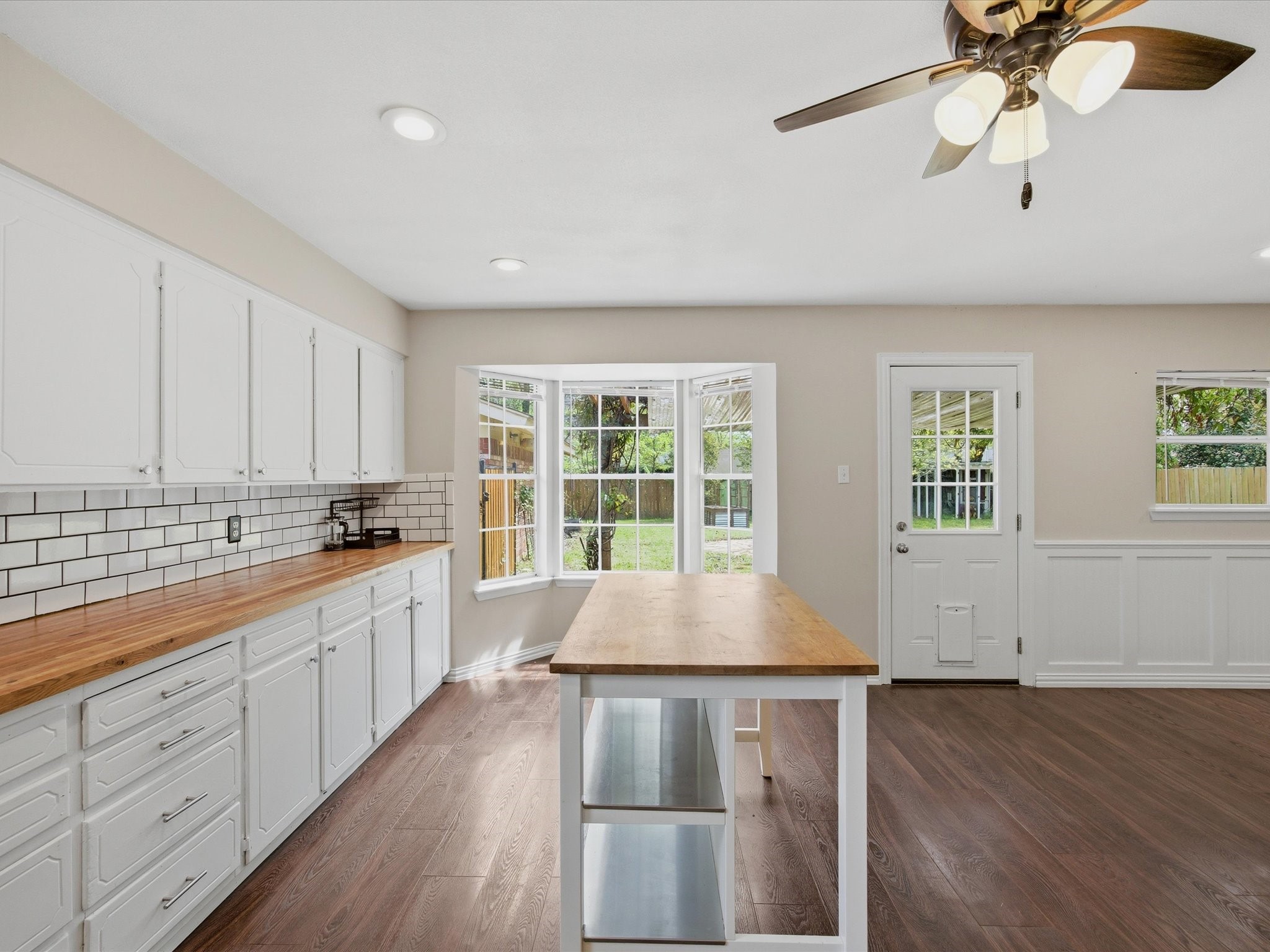 2732 Foxcroft Circle Denton TX 76209