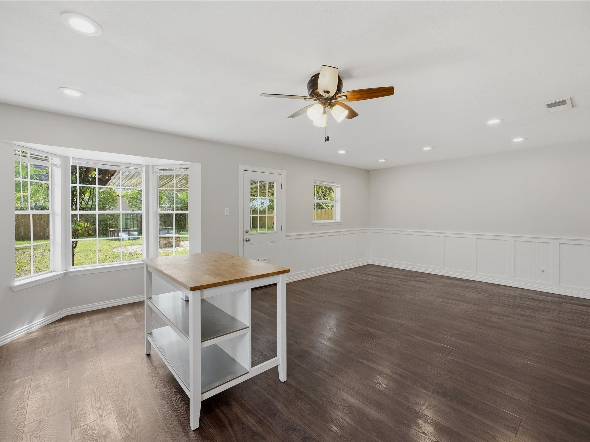 2732 Foxcroft Circle Denton TX 76209