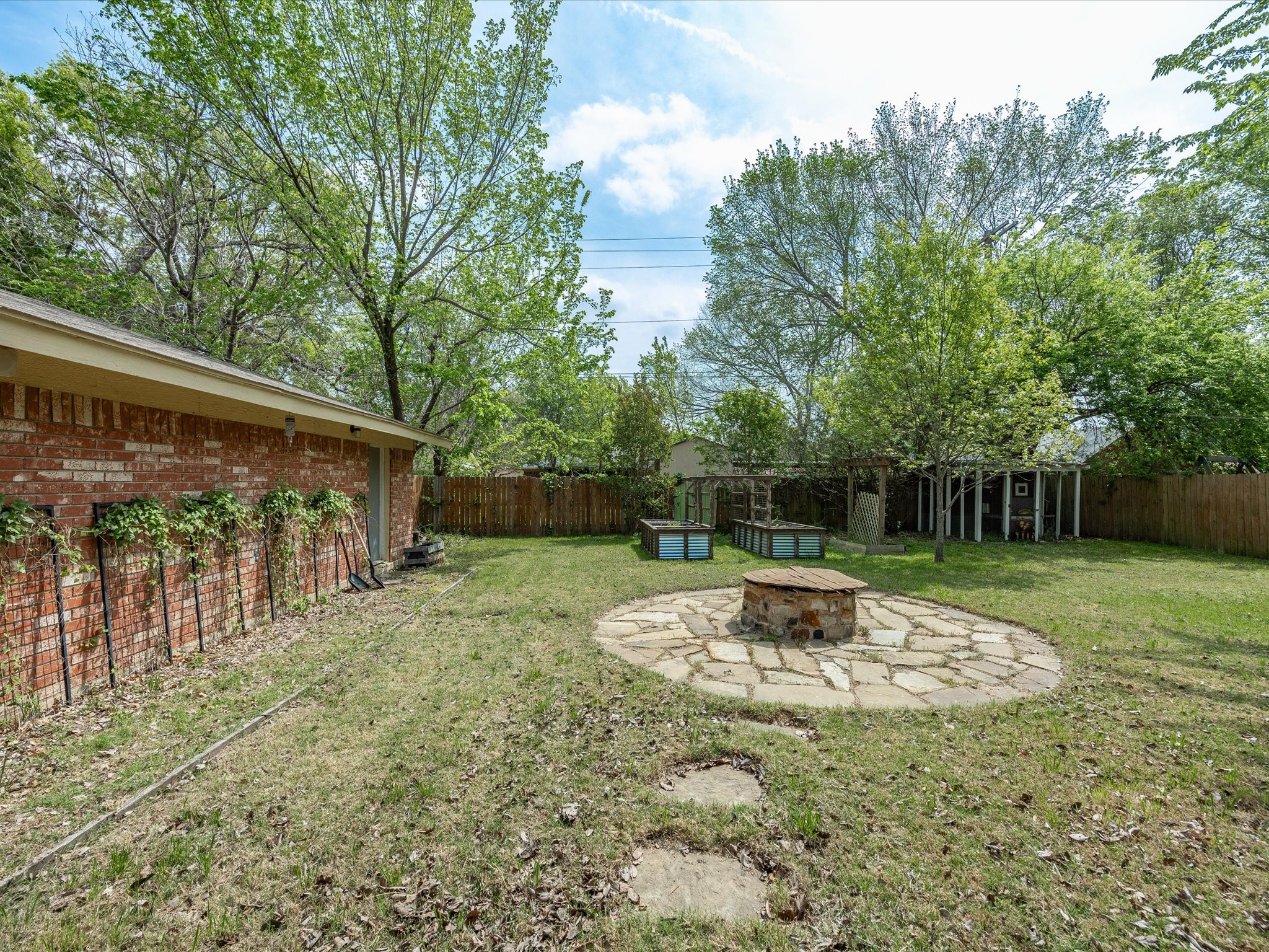 2732 Foxcroft Circle Denton TX 76209