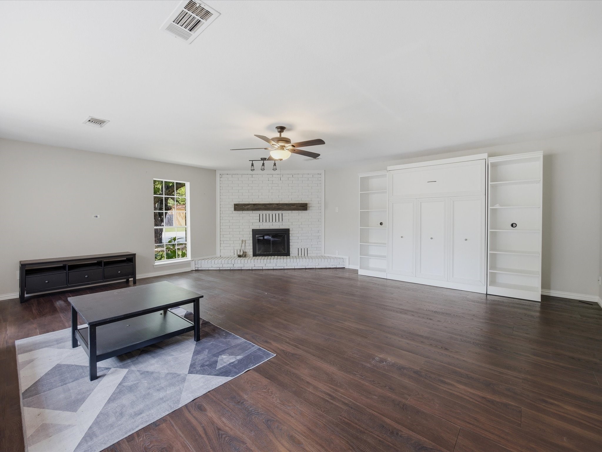 2732 Foxcroft Circle Denton TX 76209