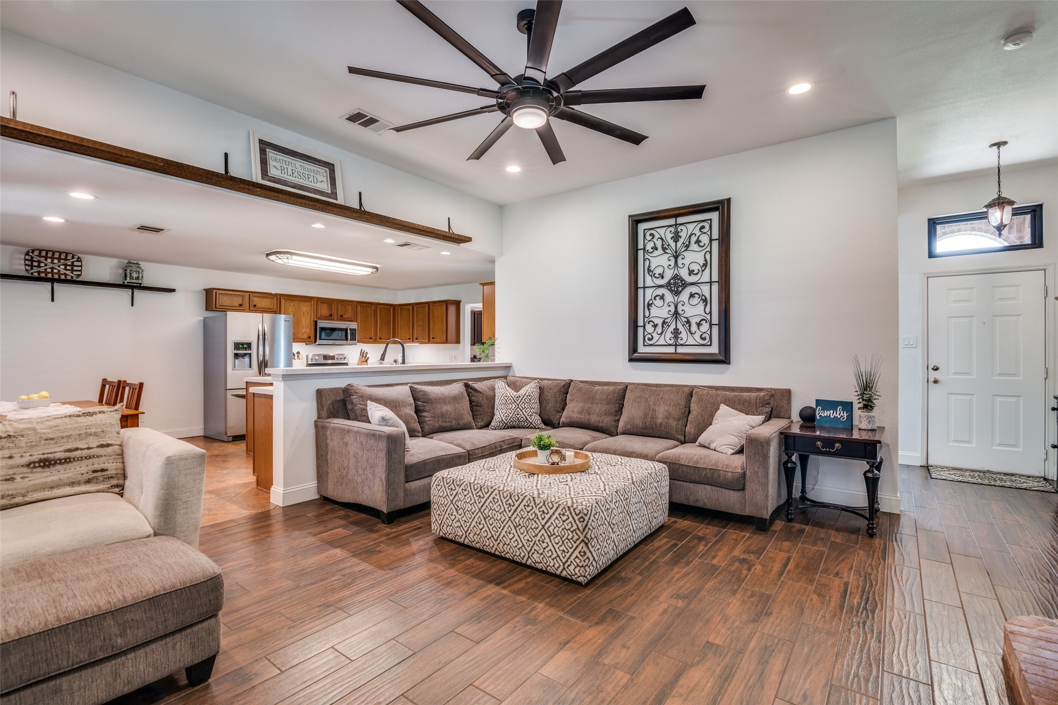 125 Jerome Pr Fate TX 75189