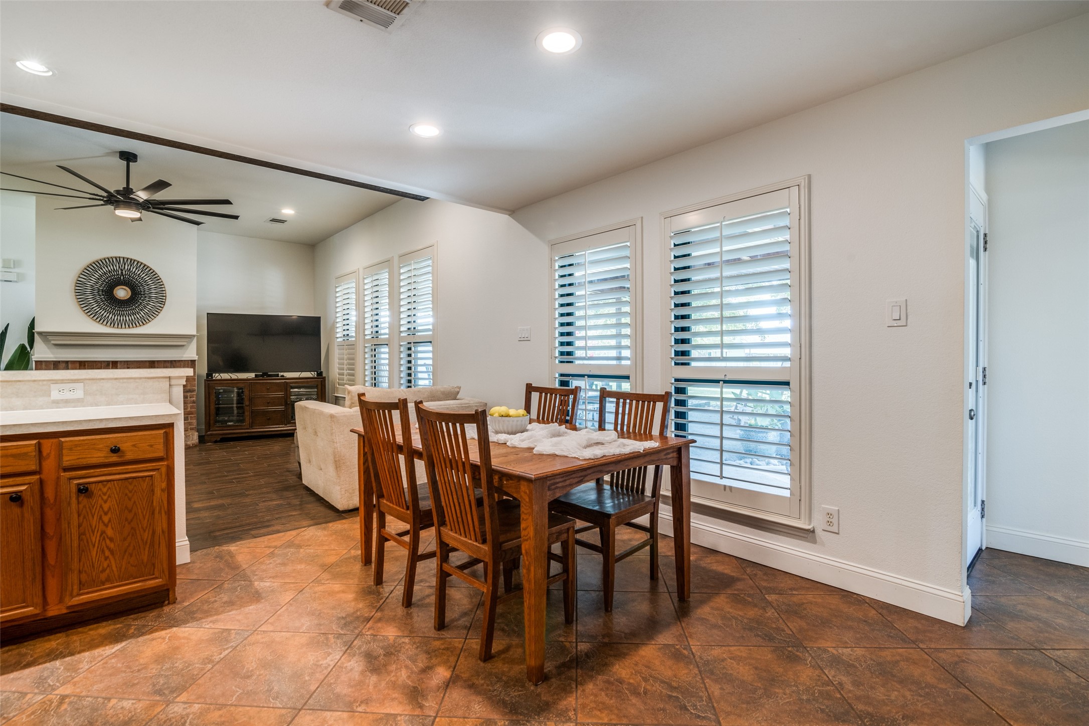 125 Jerome Pr Fate TX 75189