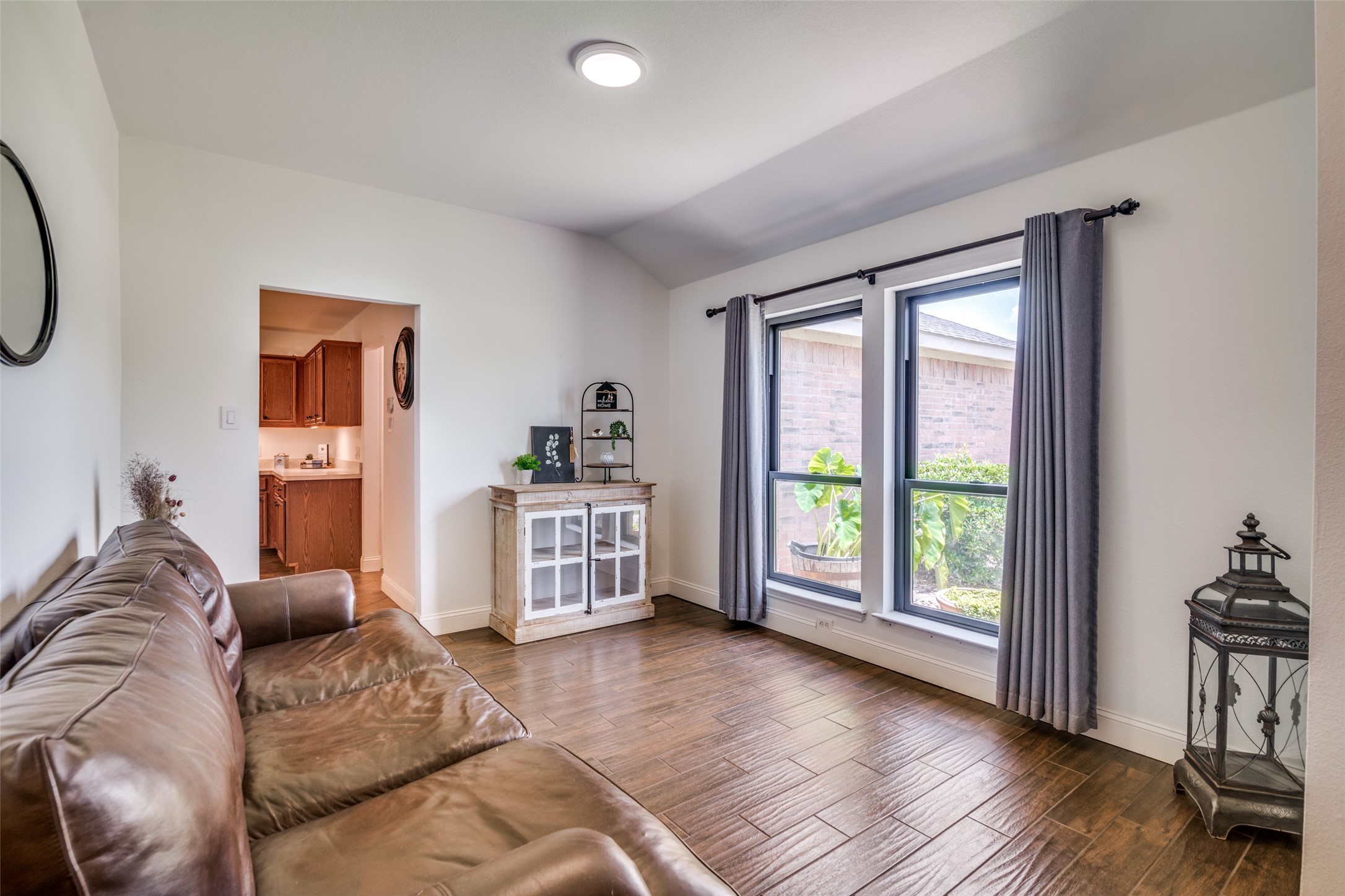 125 Jerome Pr Fate TX 75189