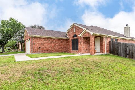7427 Fossil Creek Drive Arlington TX 76002