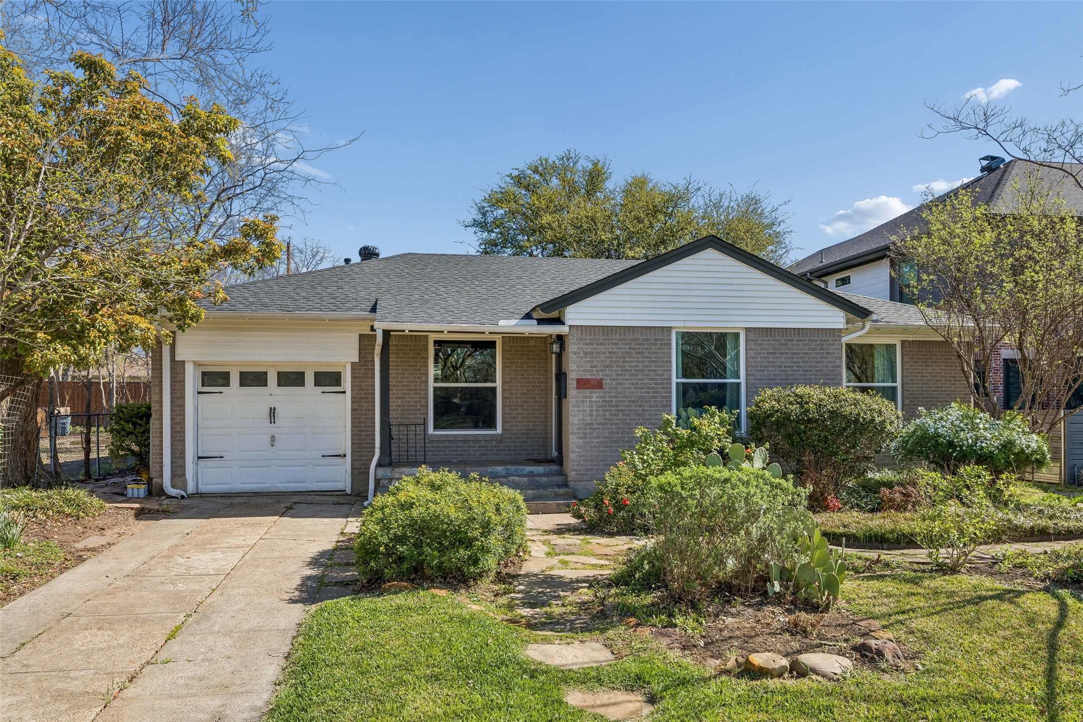 Dallas TX, 508 Hambrick Road