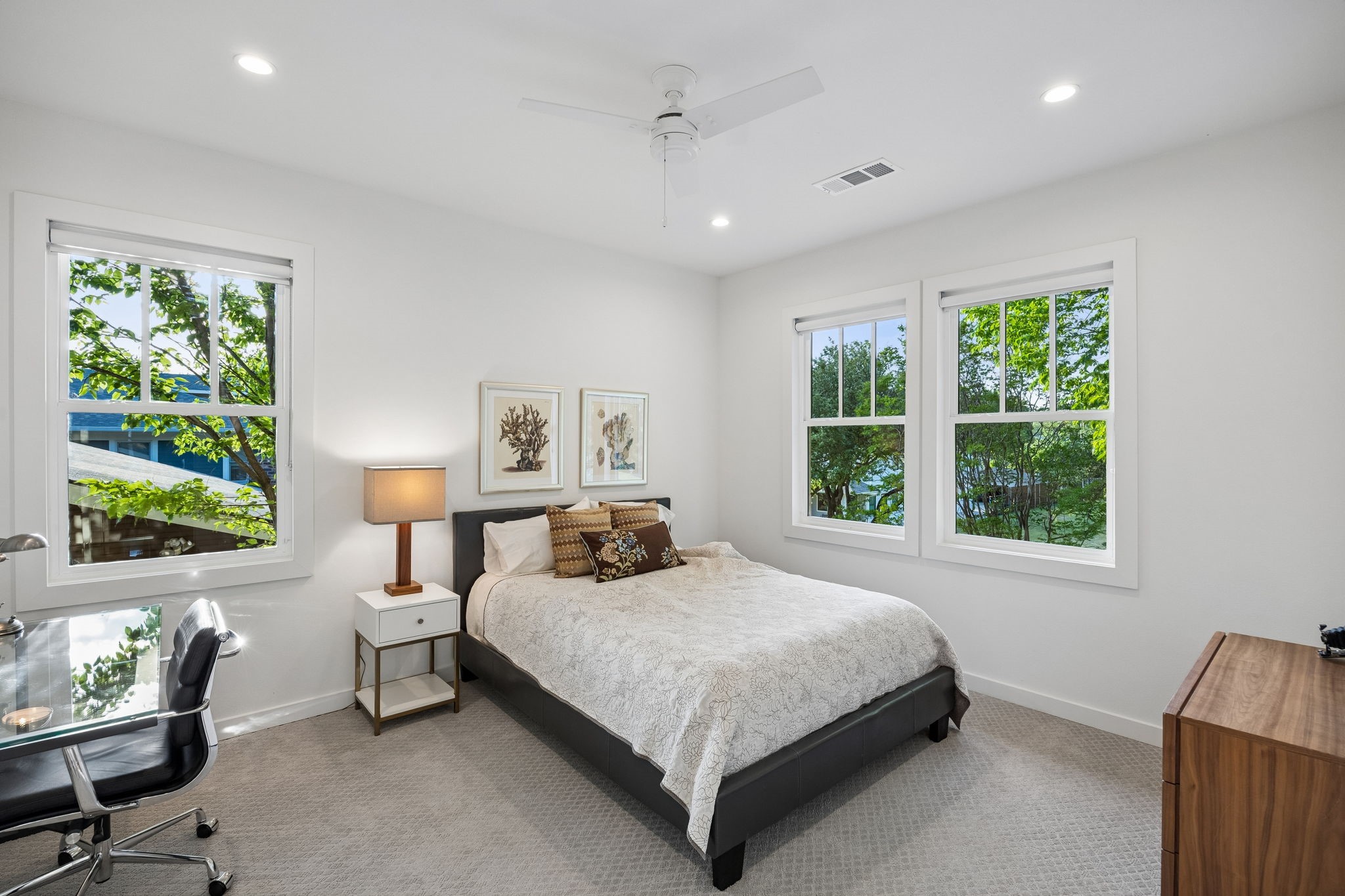 5548 Richard Avenue Dallas TX 75206
