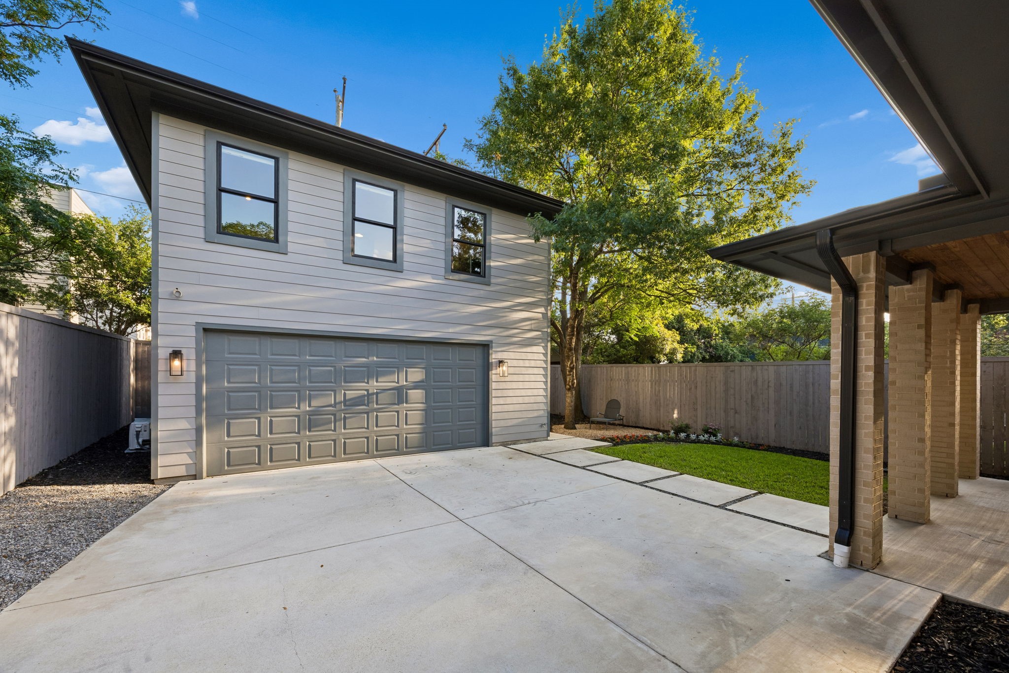 5548 Richard Avenue Dallas TX 75206