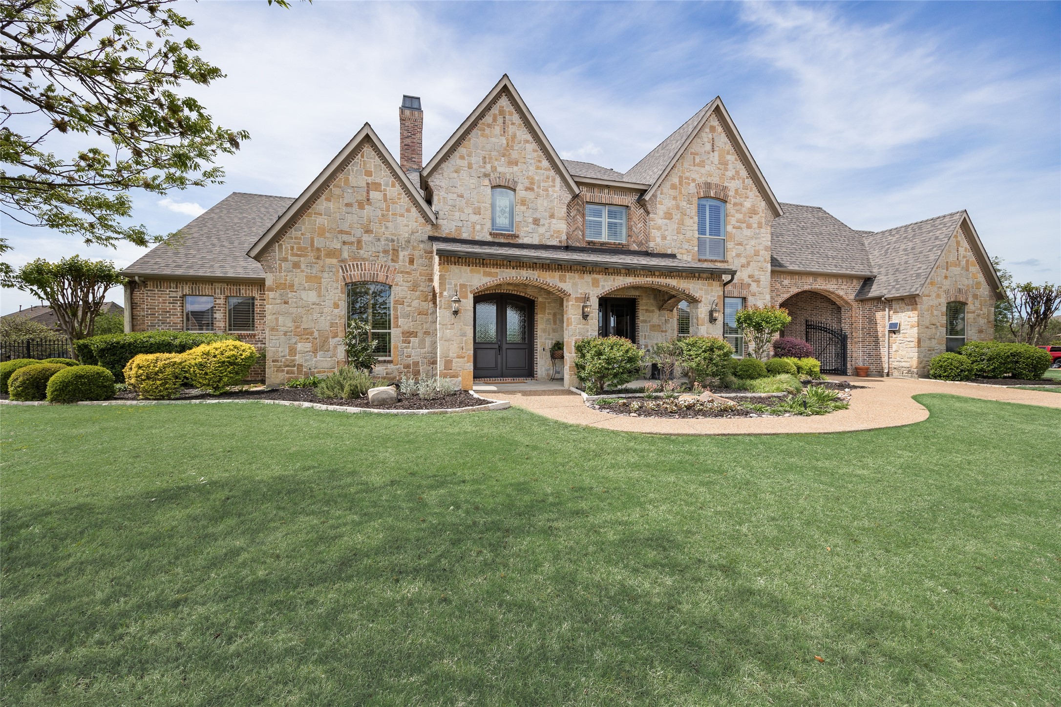 125 Manor Drive Heath TX 75032